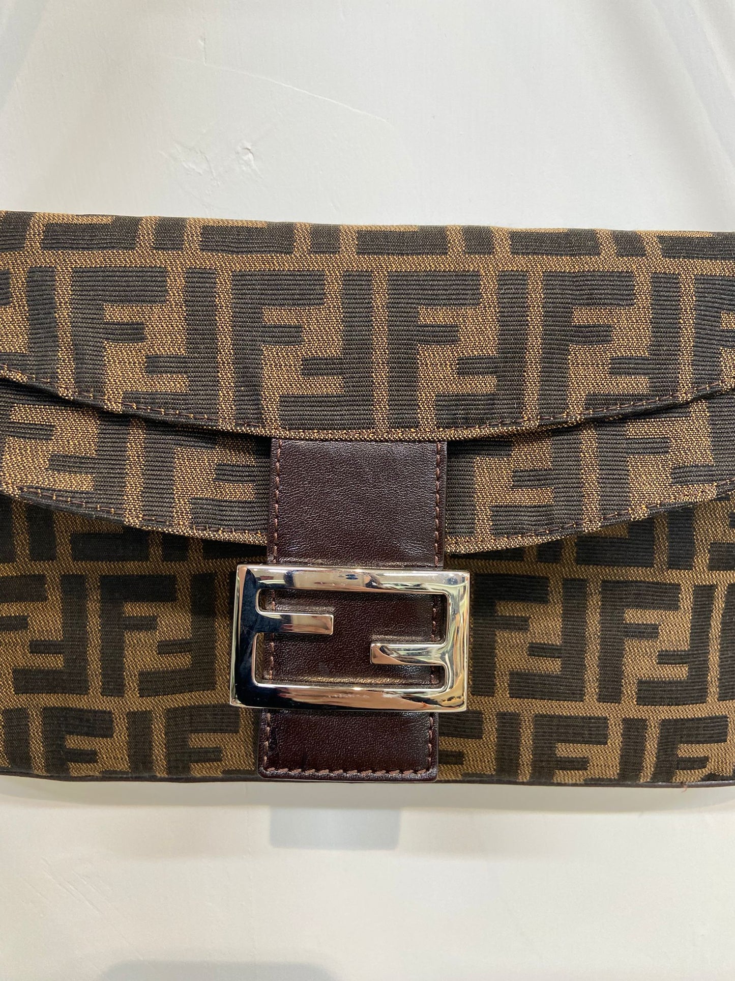 Fendi baguette 雙蓋老花法棍包