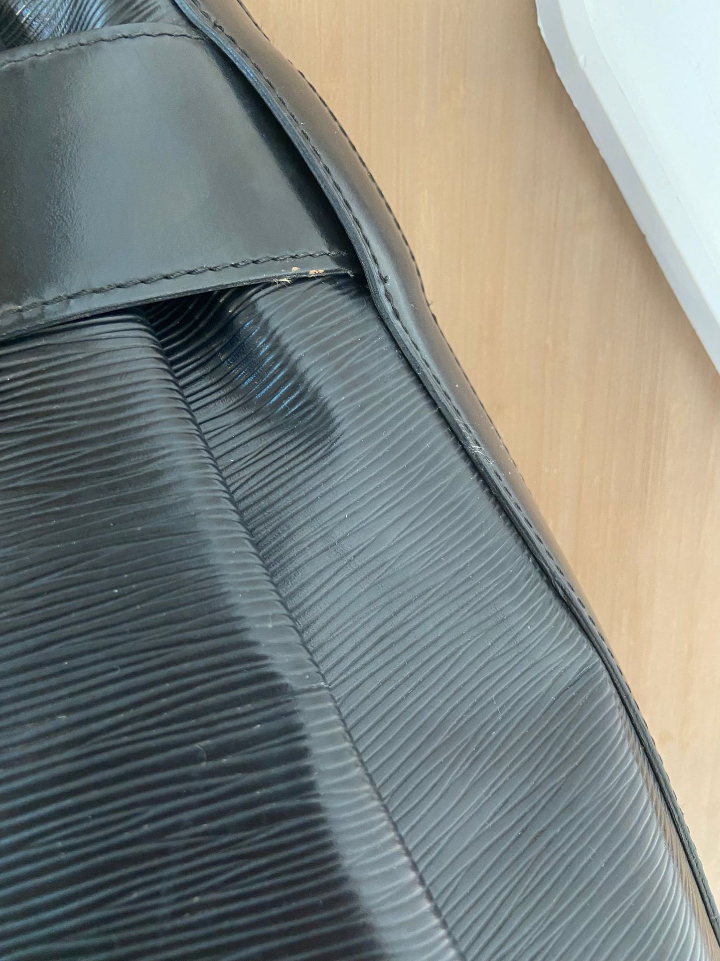 LV 水波紋EPI 水桶袋