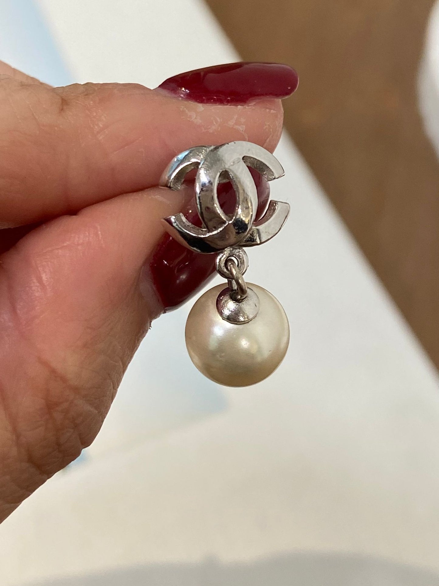 CHANEL CC吊珍珠耳環