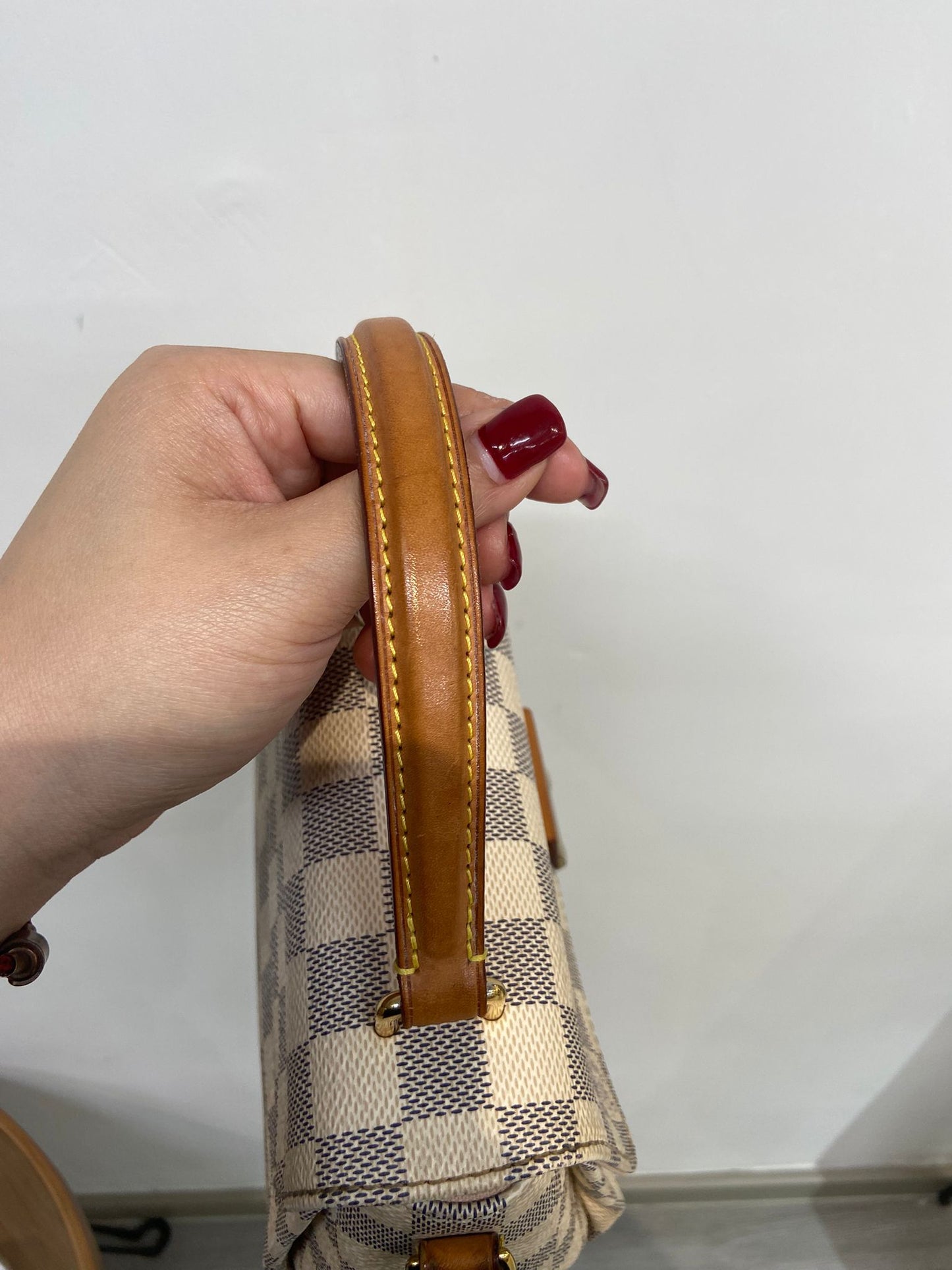LV croisette 白棋盤兩用袋