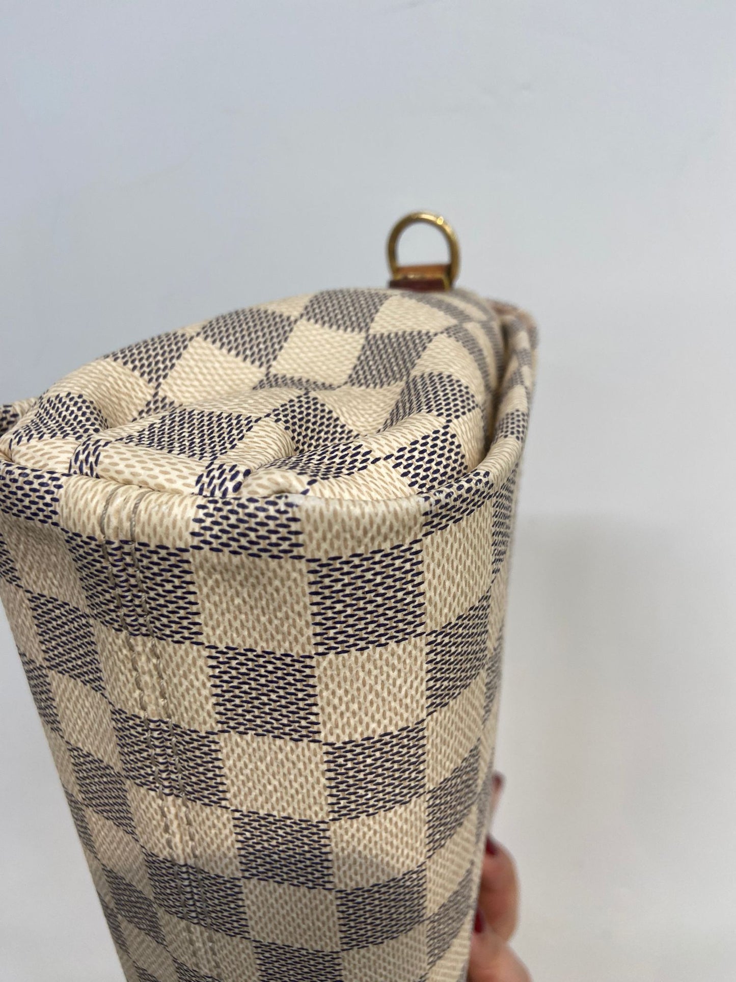 LV croisette 白棋盤兩用袋