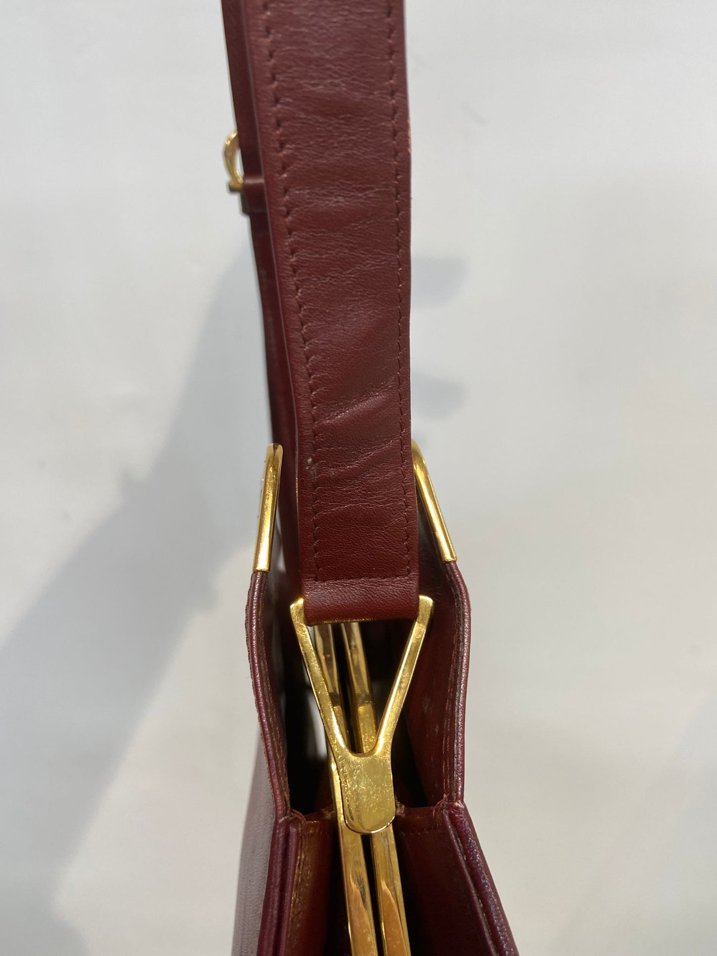 Cartier 郵差包