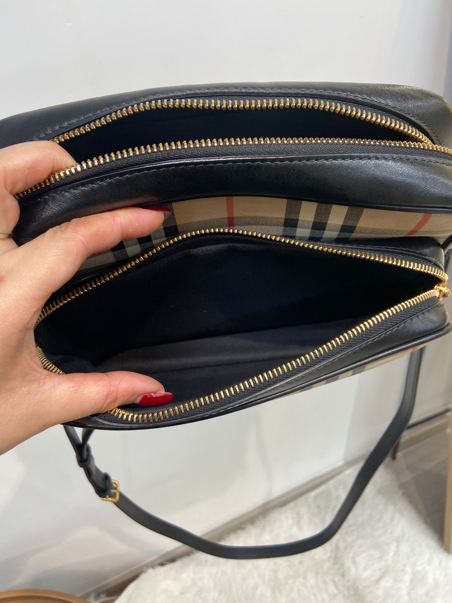 Burberry camera bag