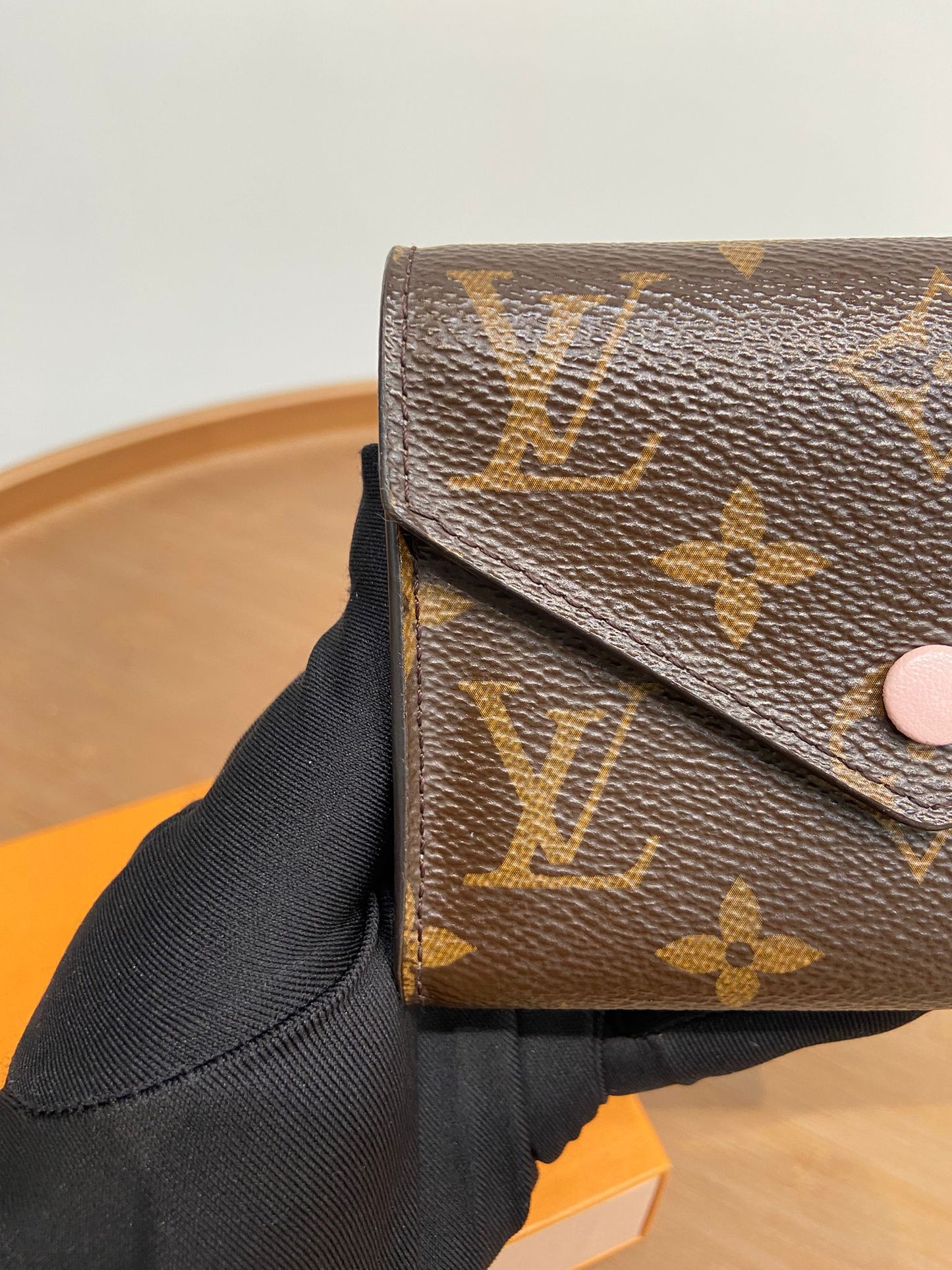 LV 老花三摺短銀包