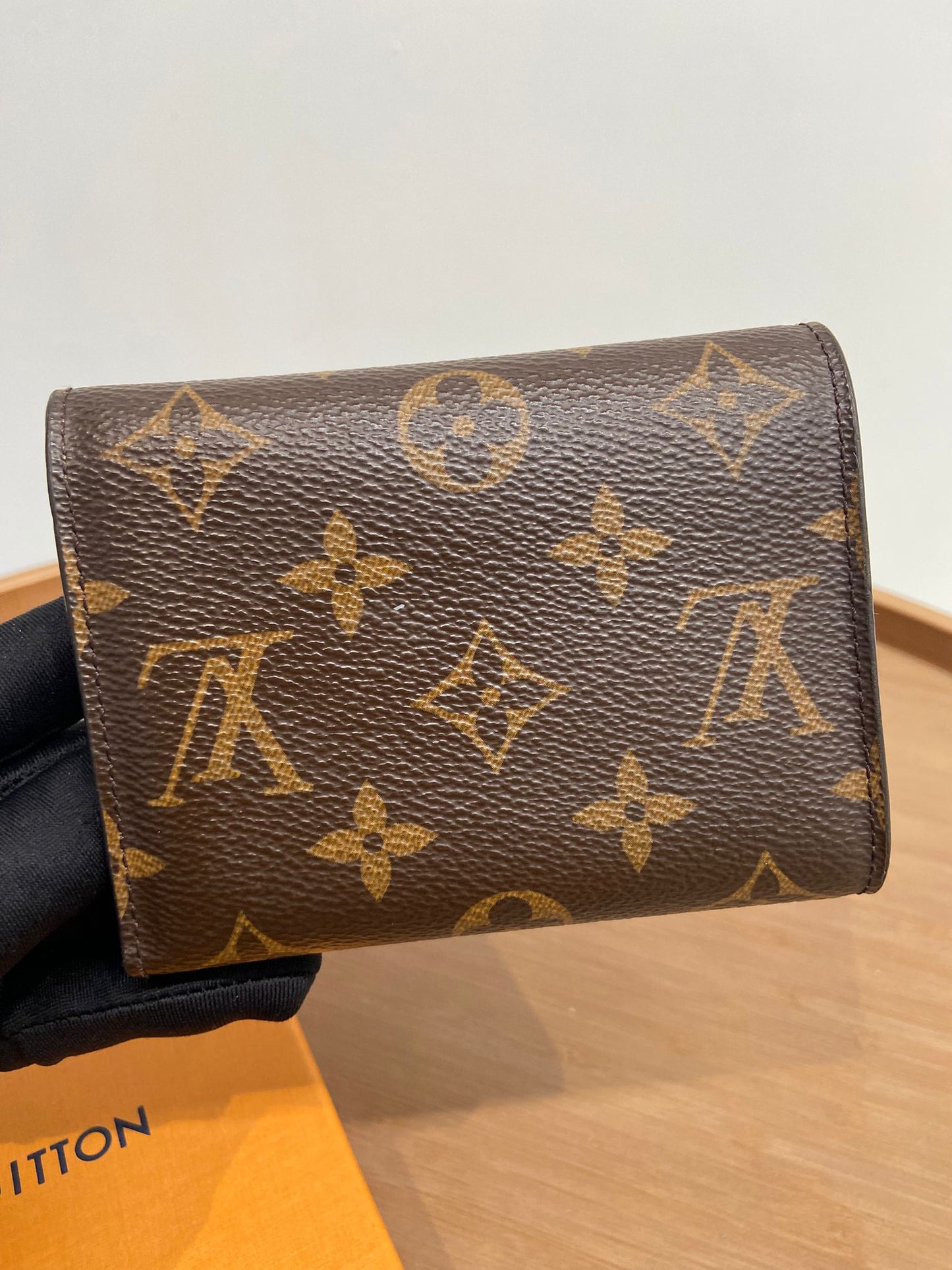 LV 老花三摺短銀包