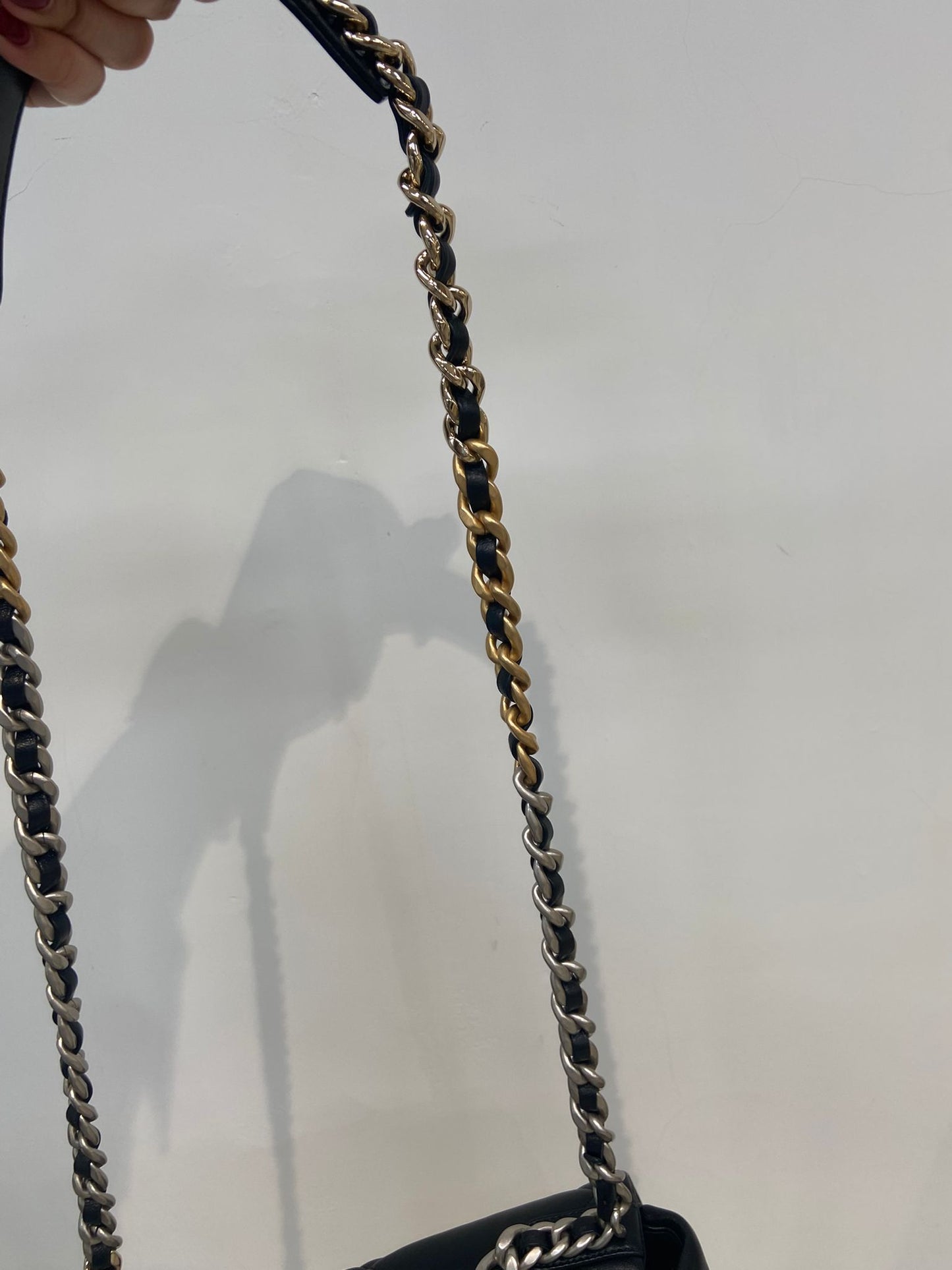 Chanel 19 small