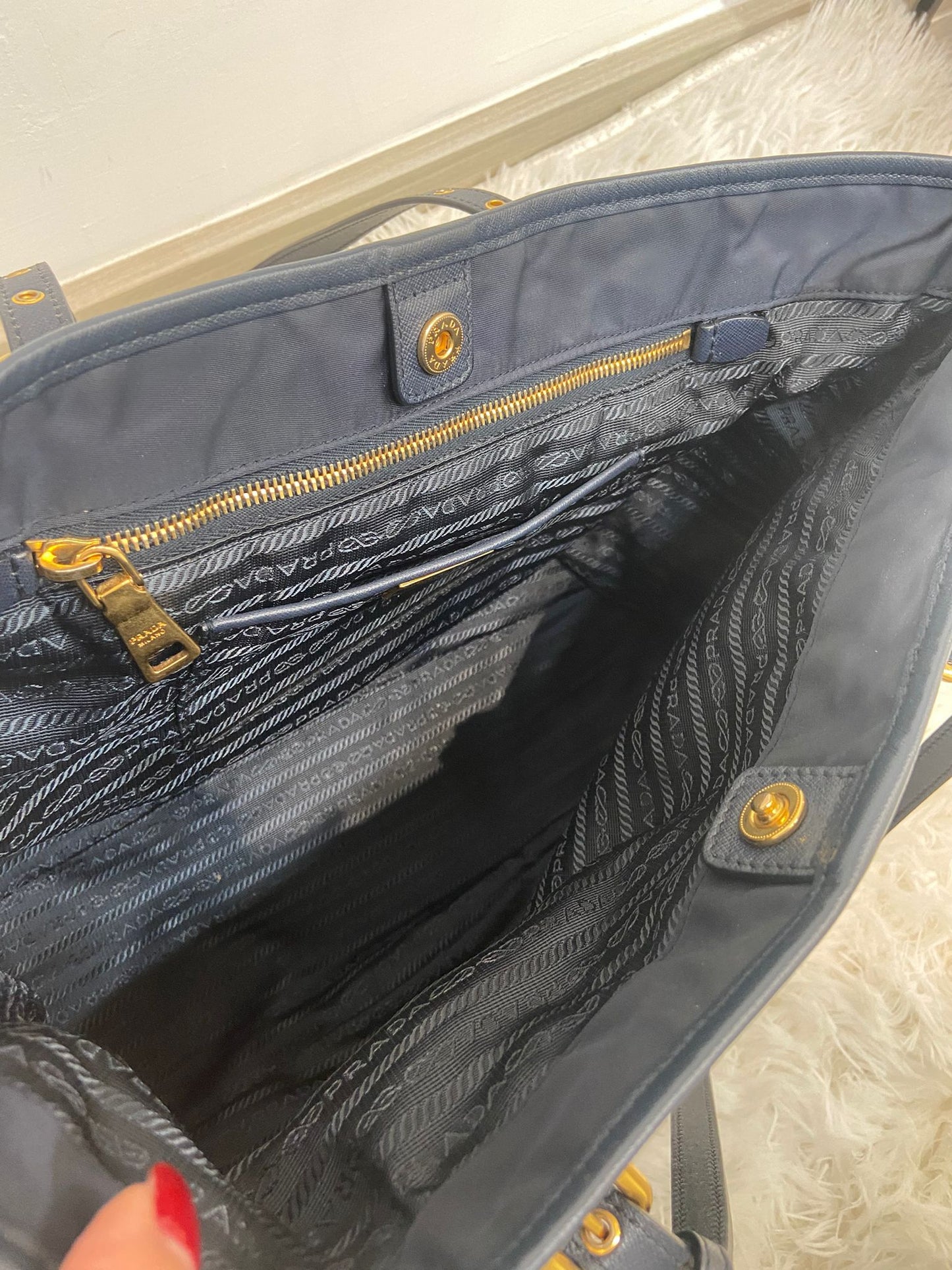 Prada 降落傘tote bag