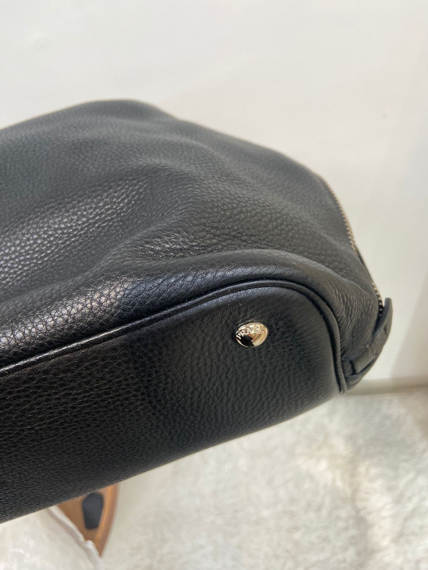 Prada 牛皮 2 ways 兩用袋