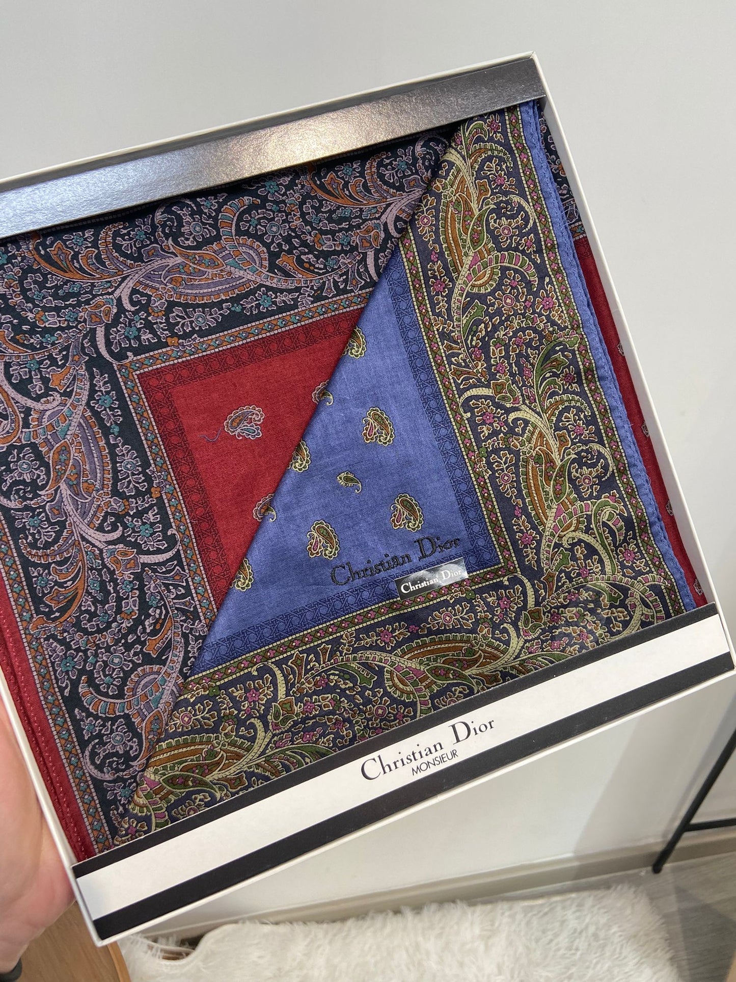 DIOR 大絲巾