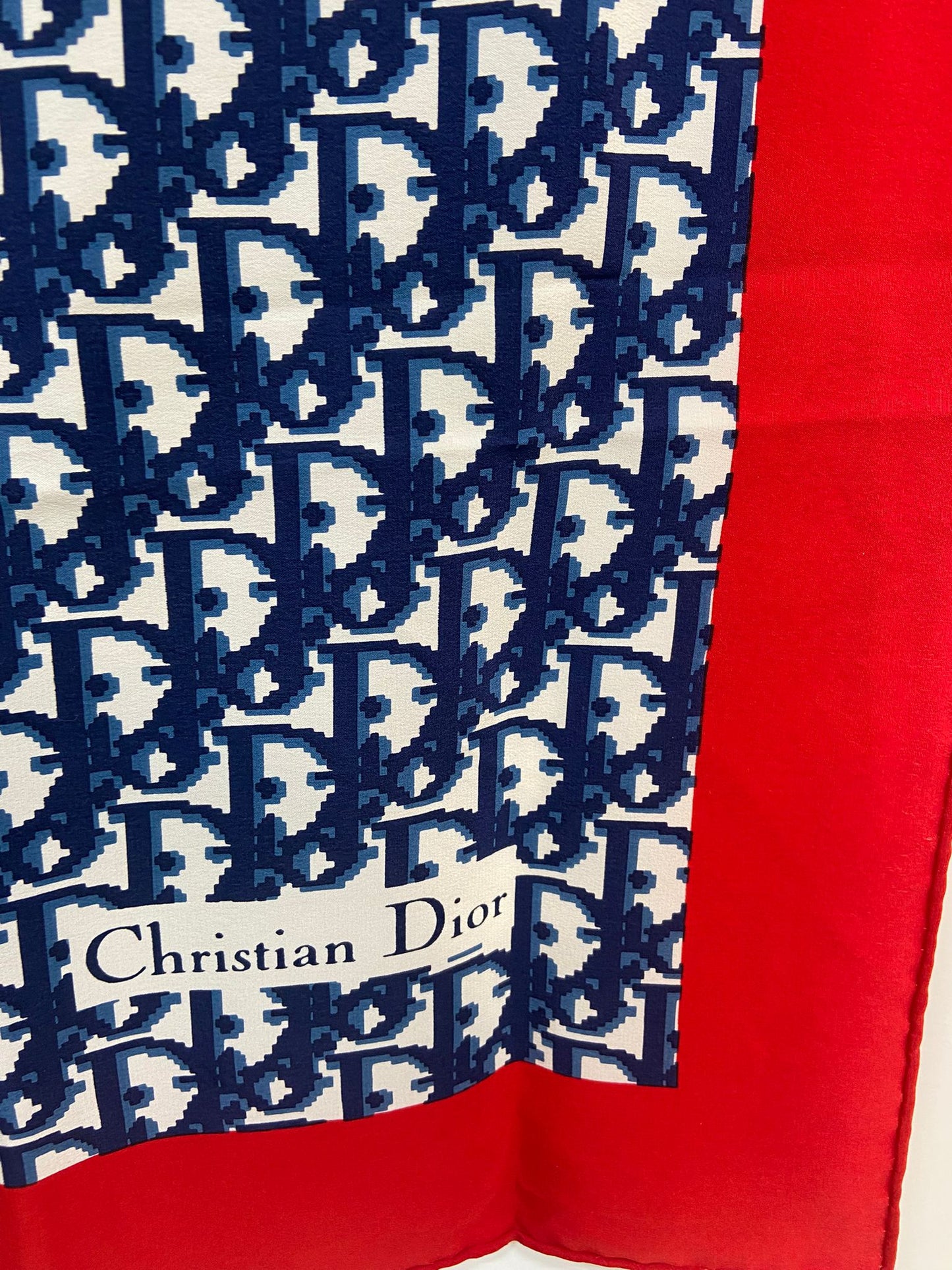 DIOR 大絲巾