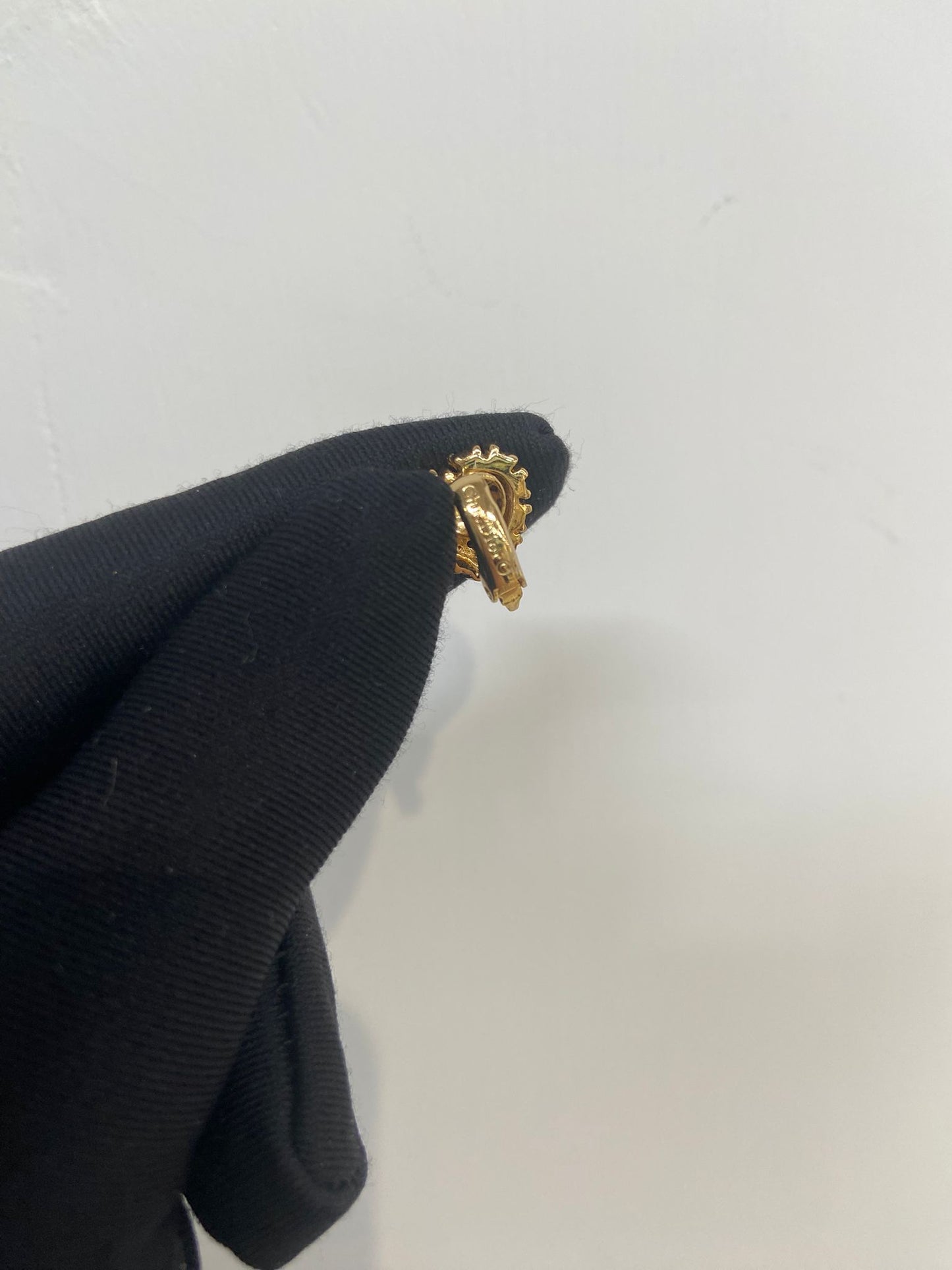 DIOR 心心閃鑽耳夾