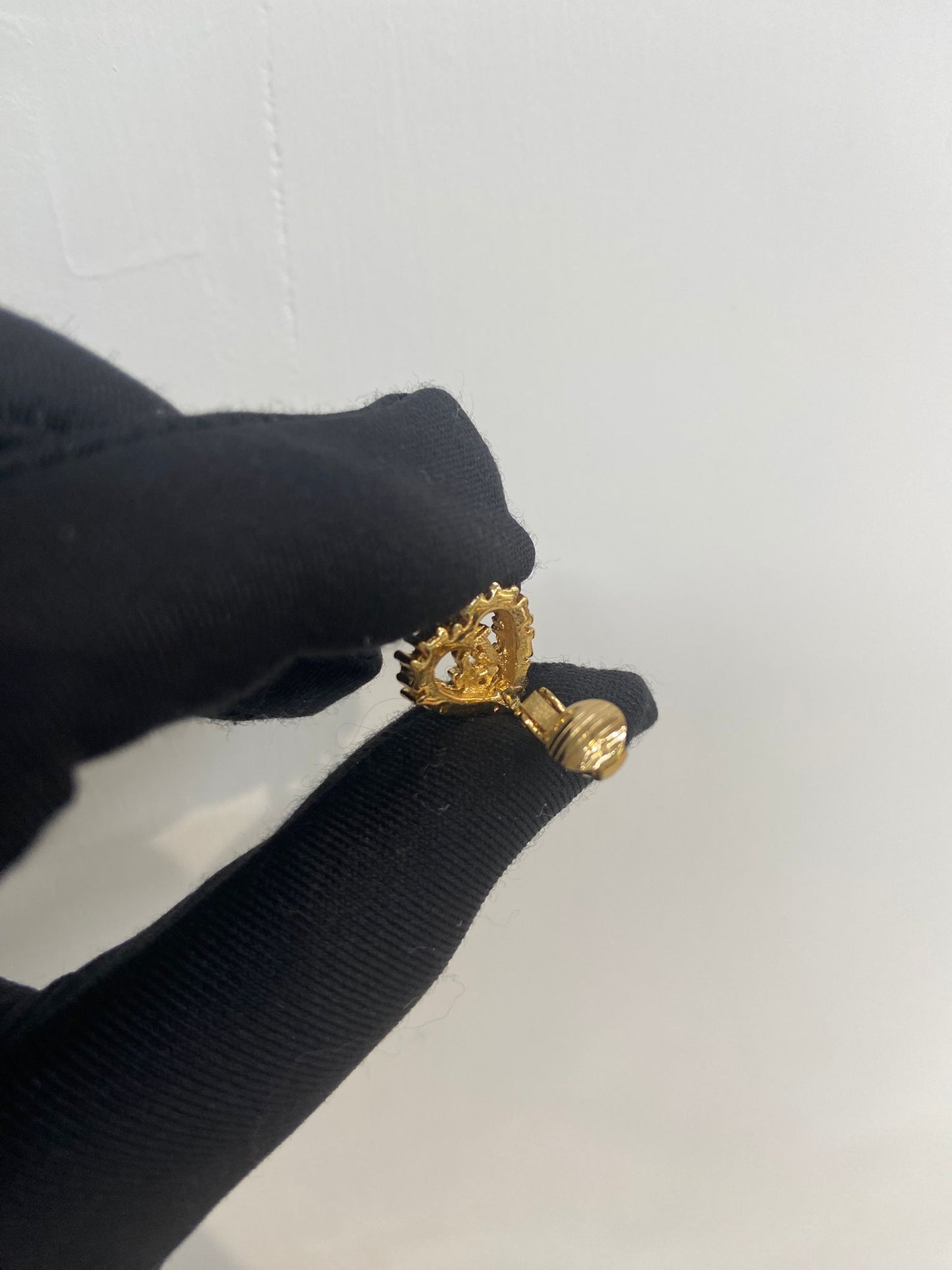 DIOR 心心閃鑽耳夾