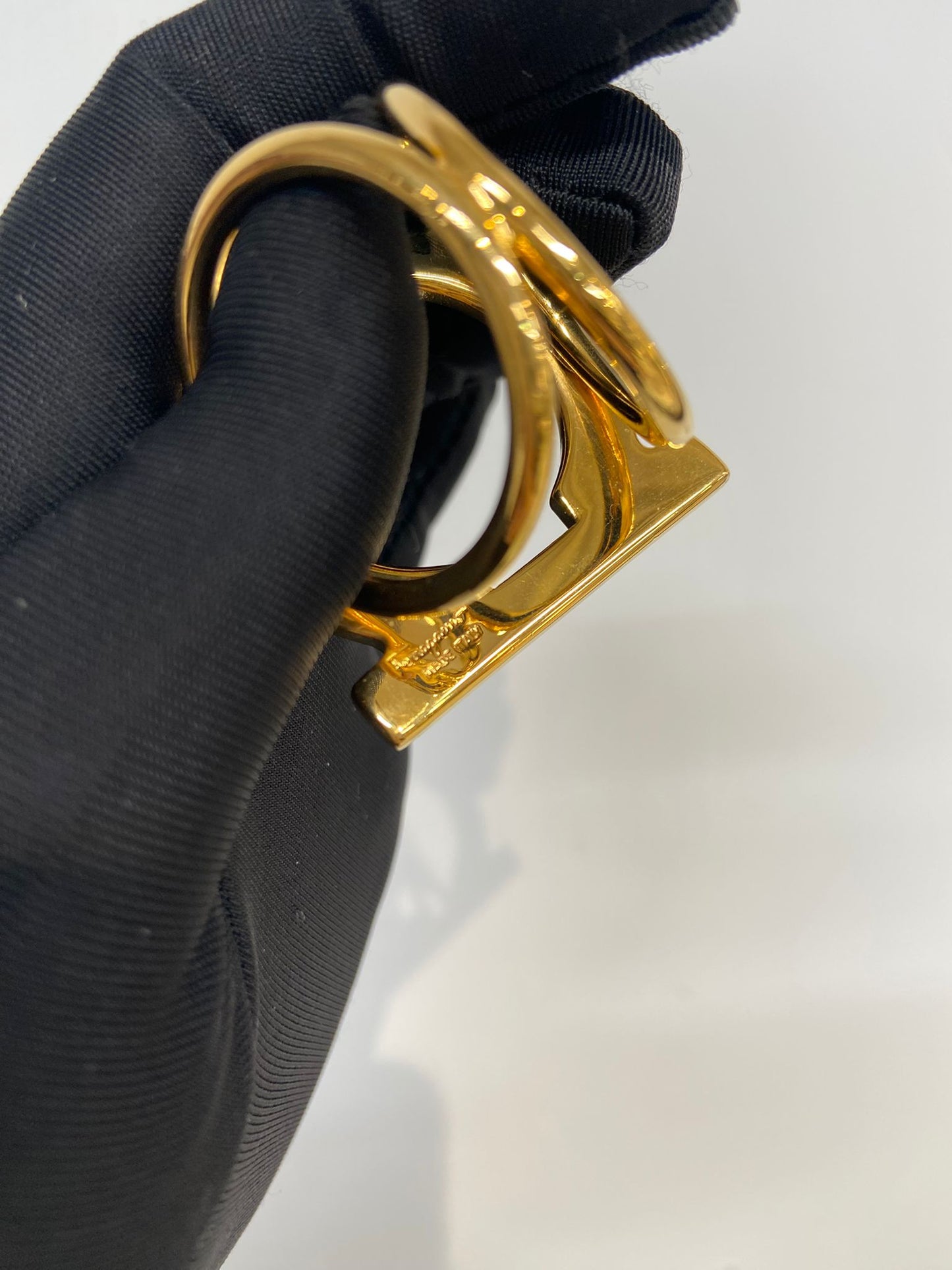 ferragamo 絲巾扣