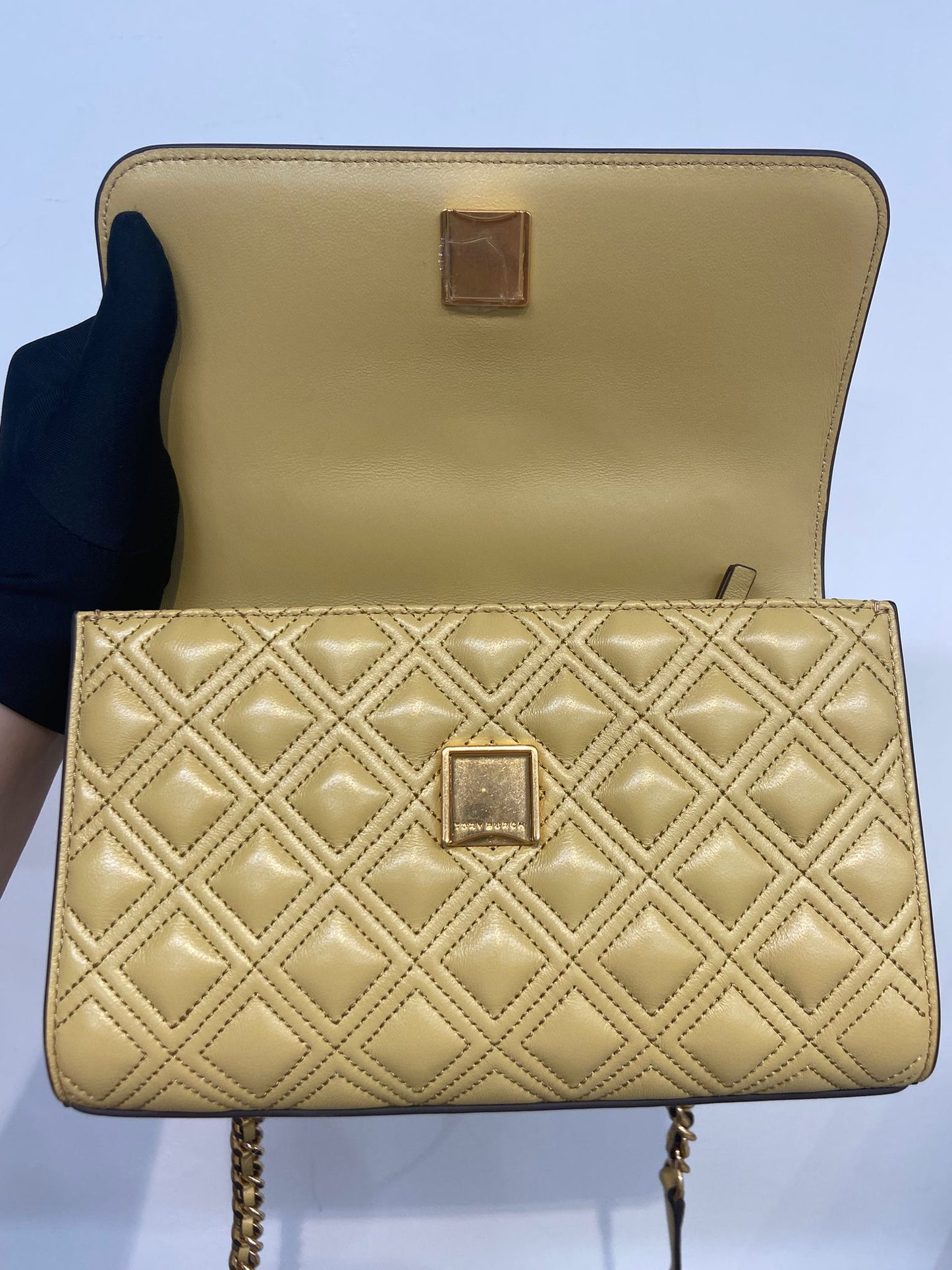 Tory Burch 奶黃色 鏈條袋