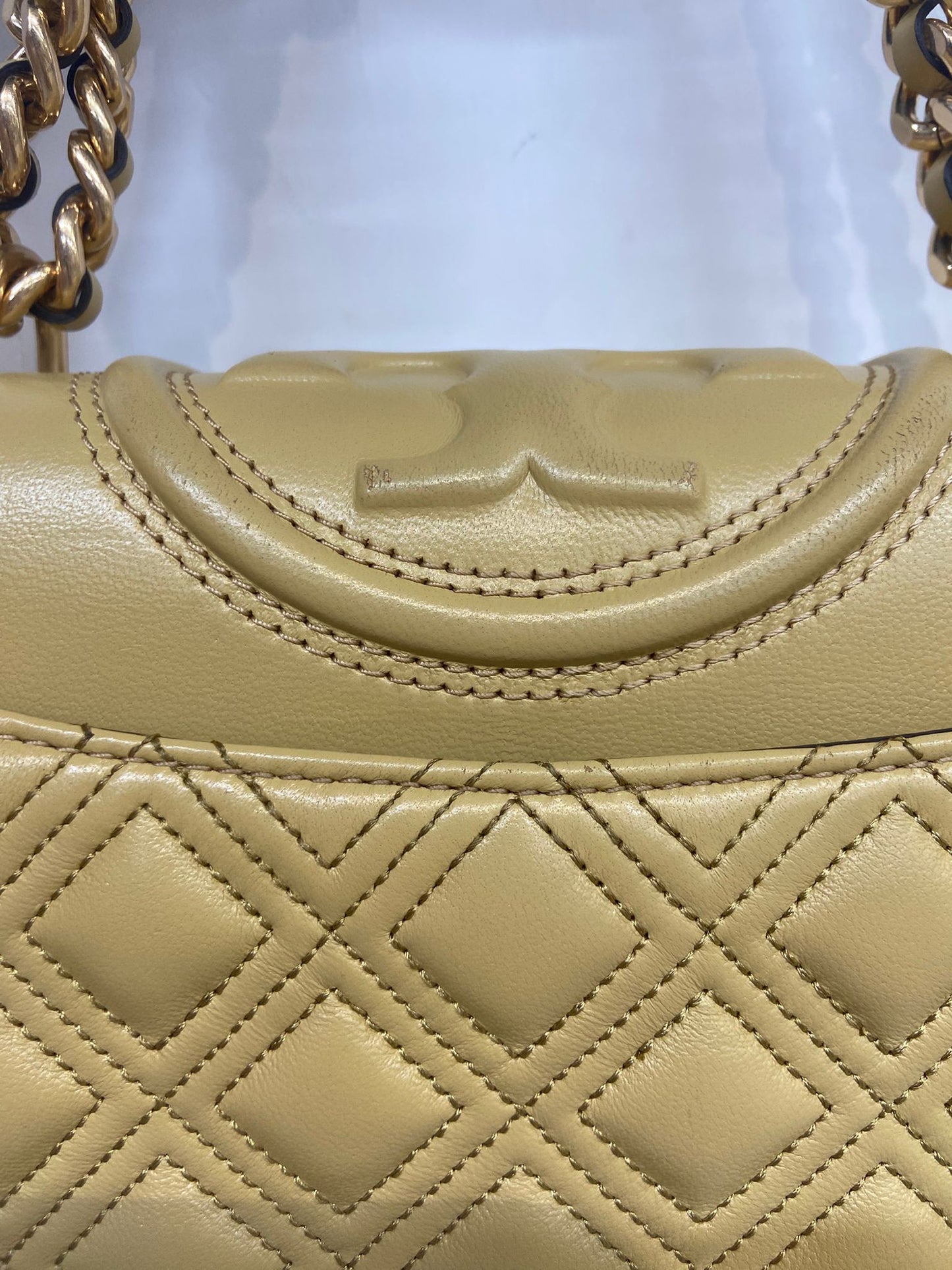 Tory Burch 奶黃色 鏈條袋