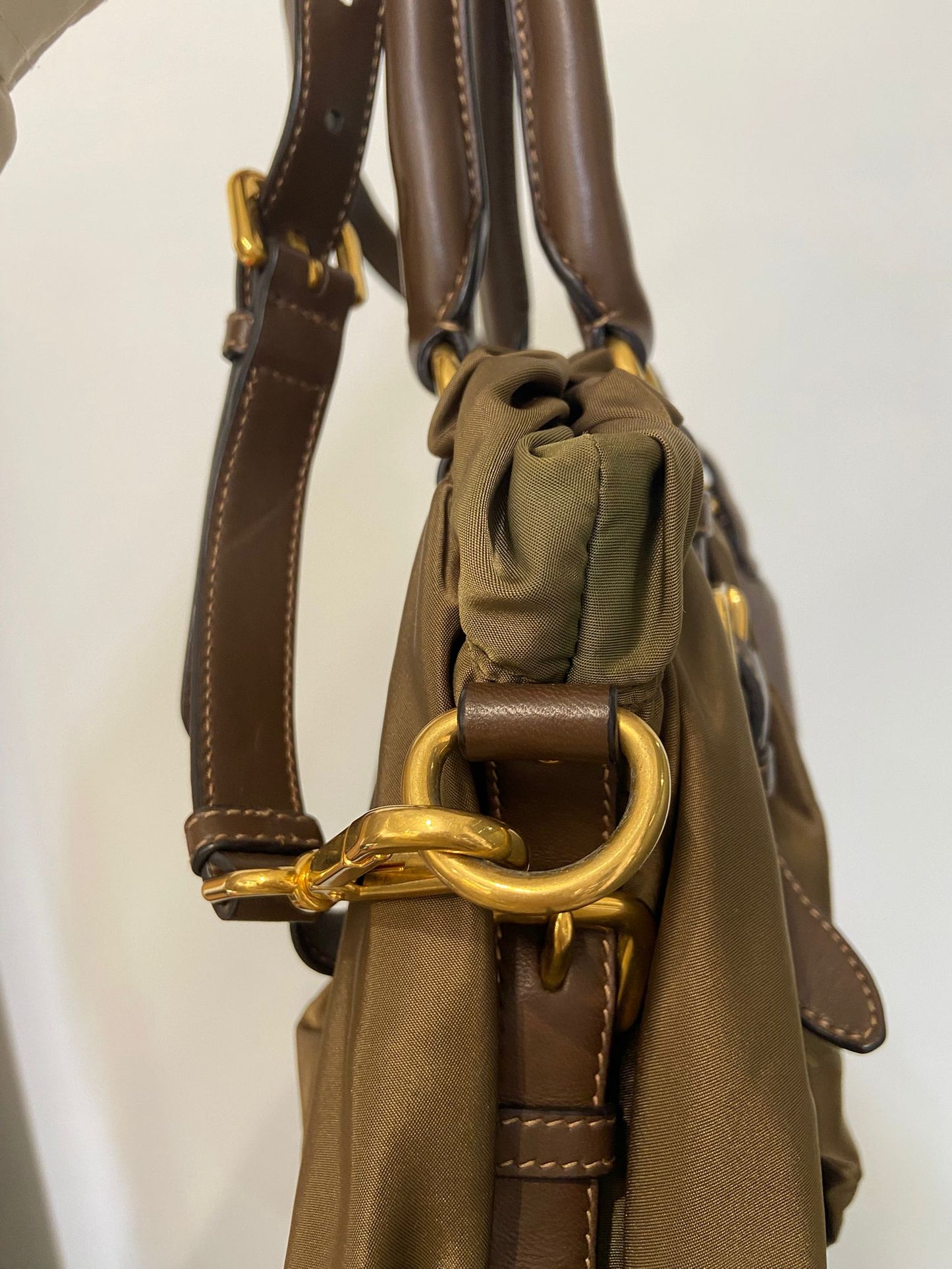 PRADA 降落傘餃子袋