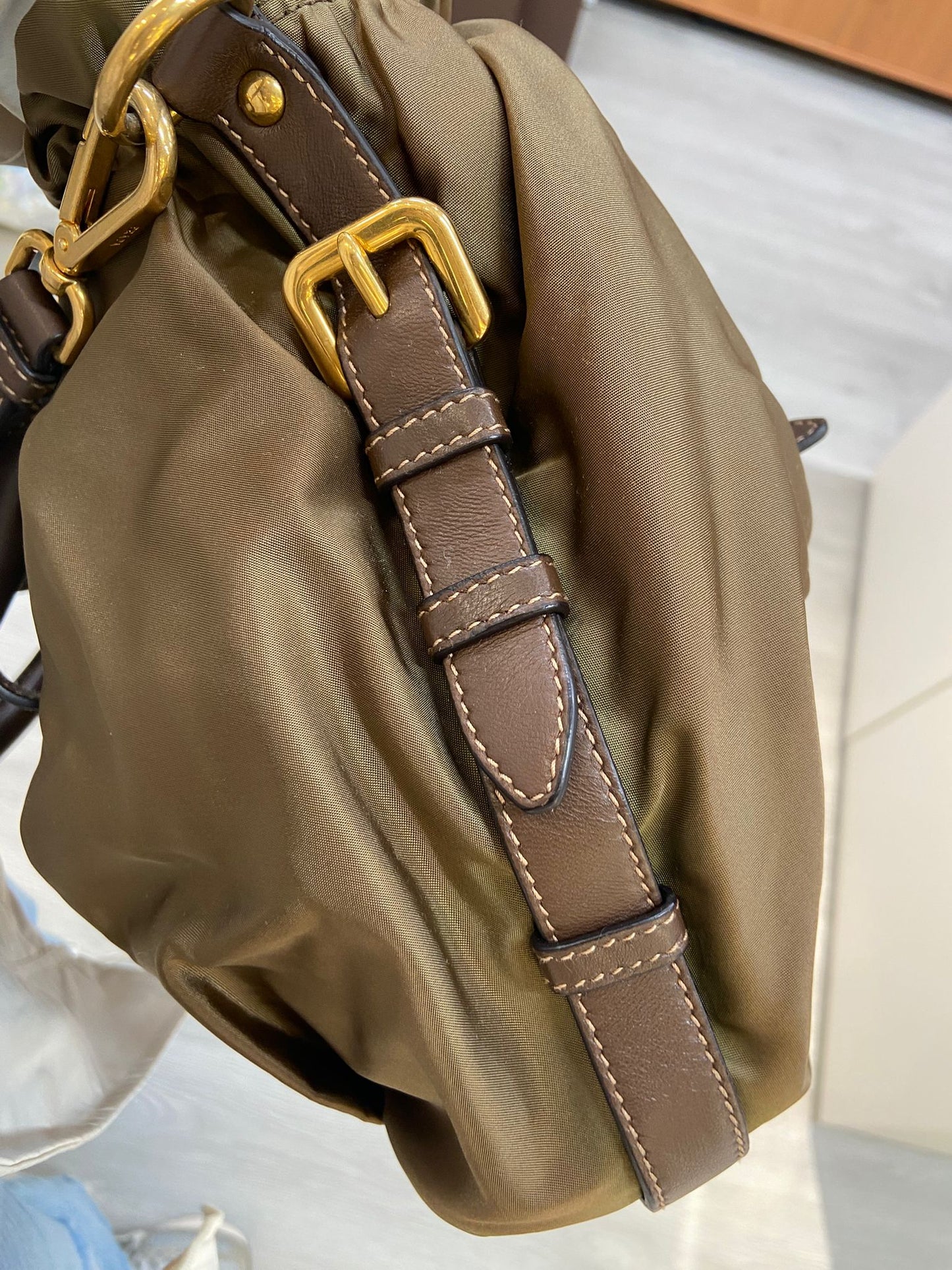 PRADA 降落傘餃子袋