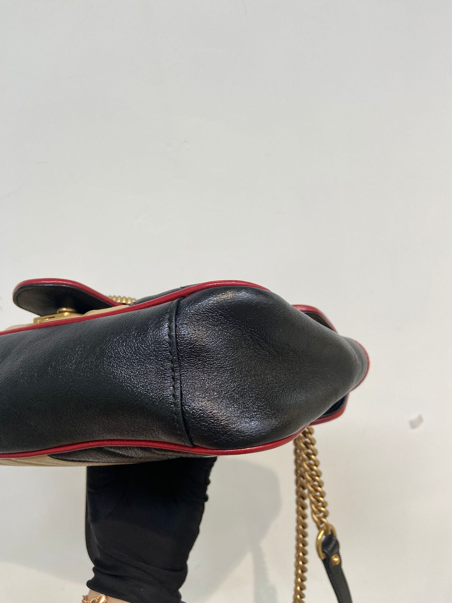 GUCCI Marmont 26
