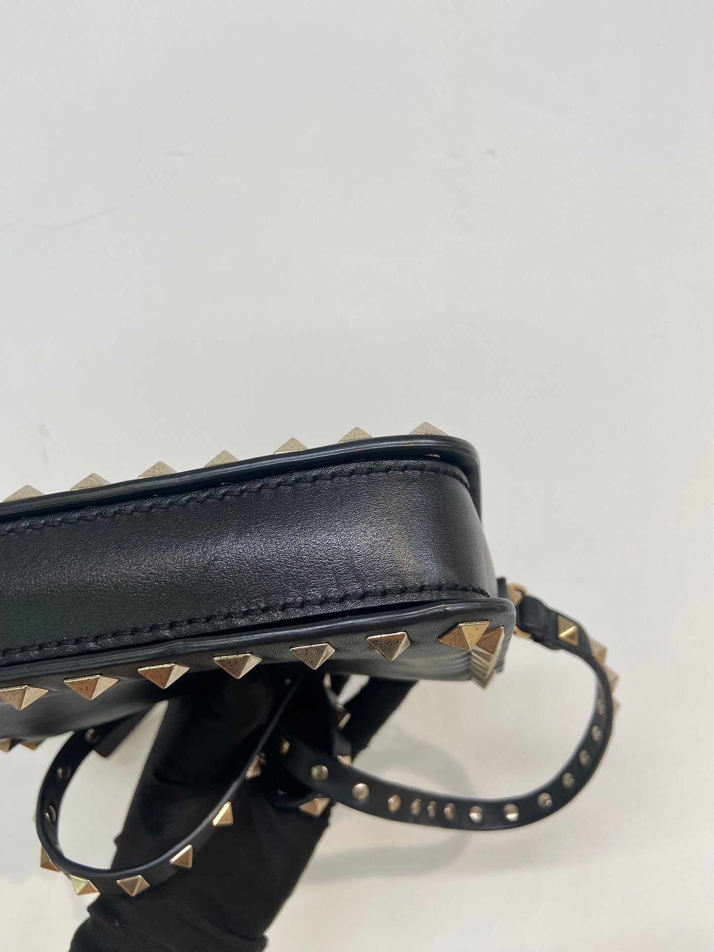 Valentino 黑色斜孭袋