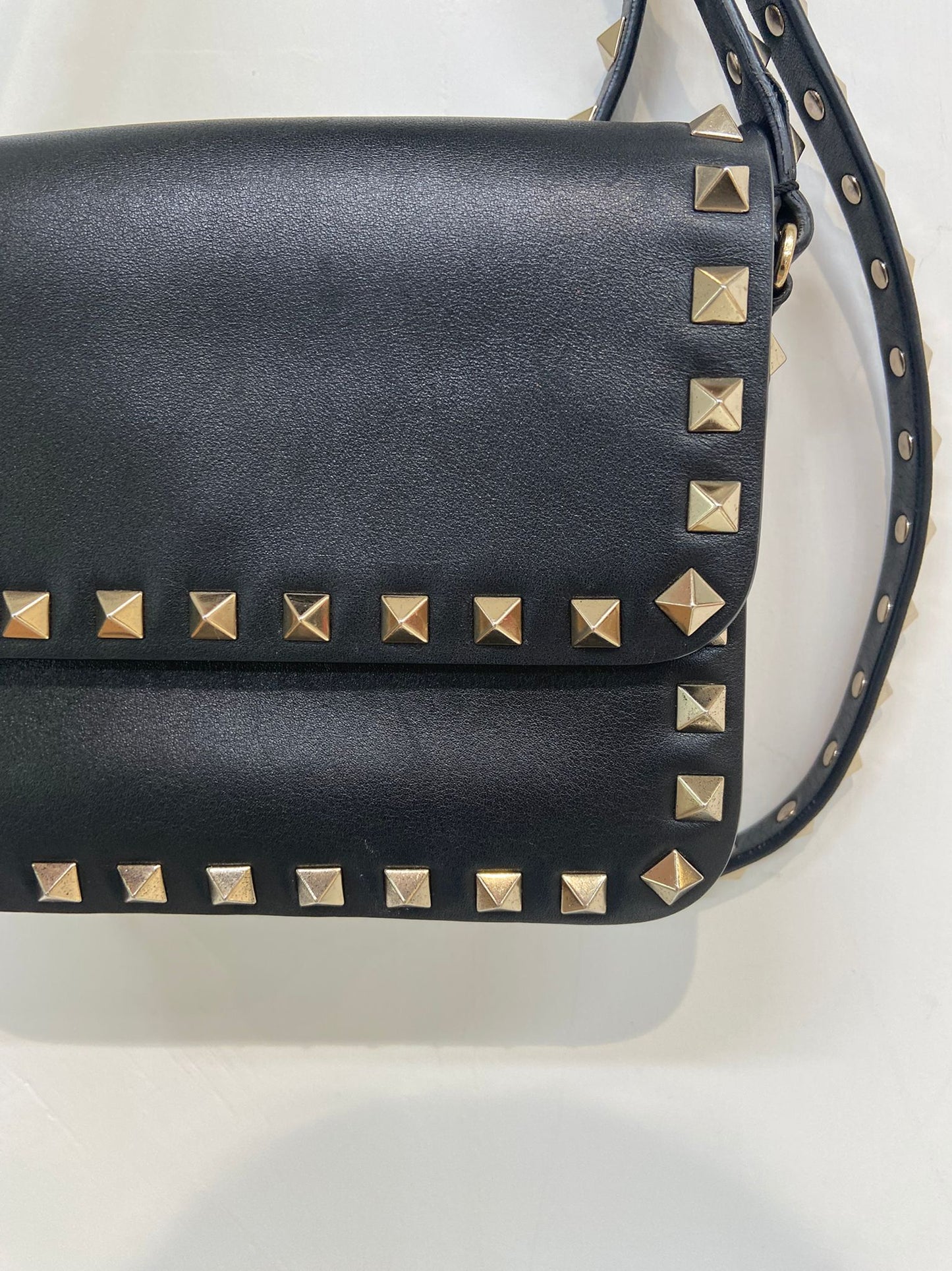 Valentino 黑色斜孭袋