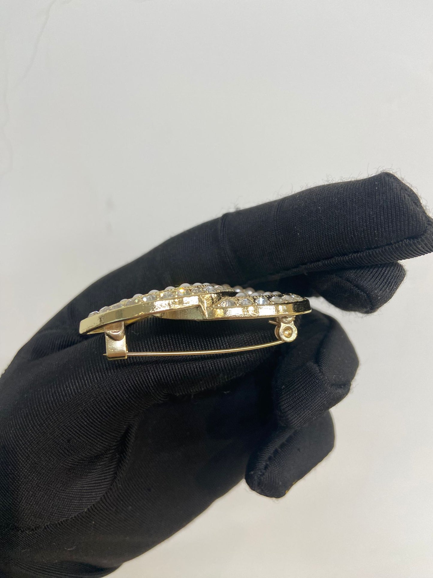 Chanel brooch 心口針