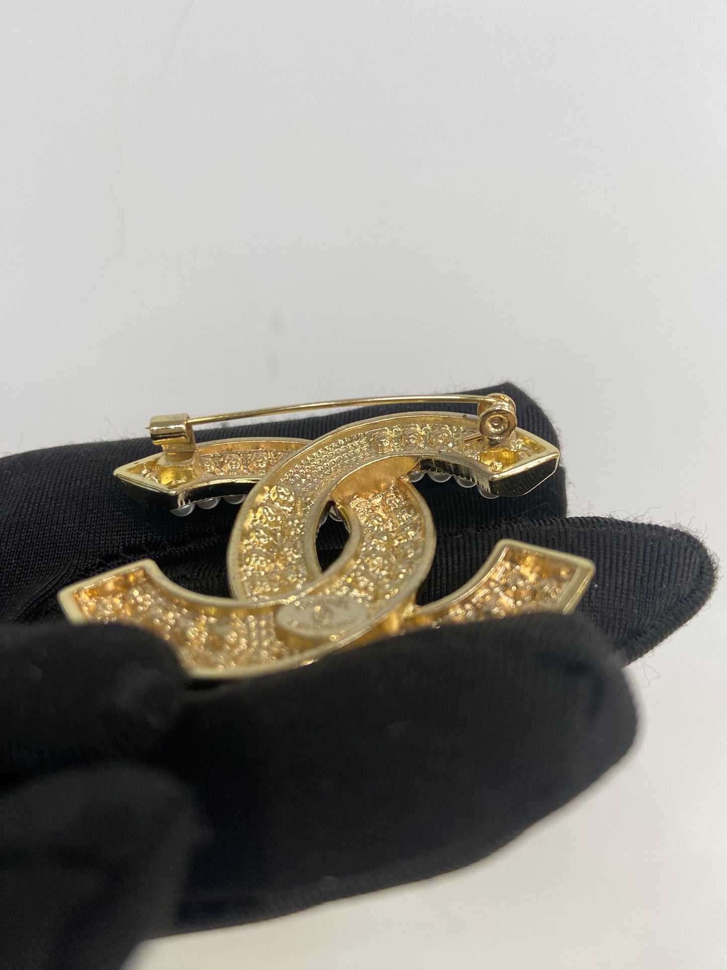 Chanel brooch 心口針