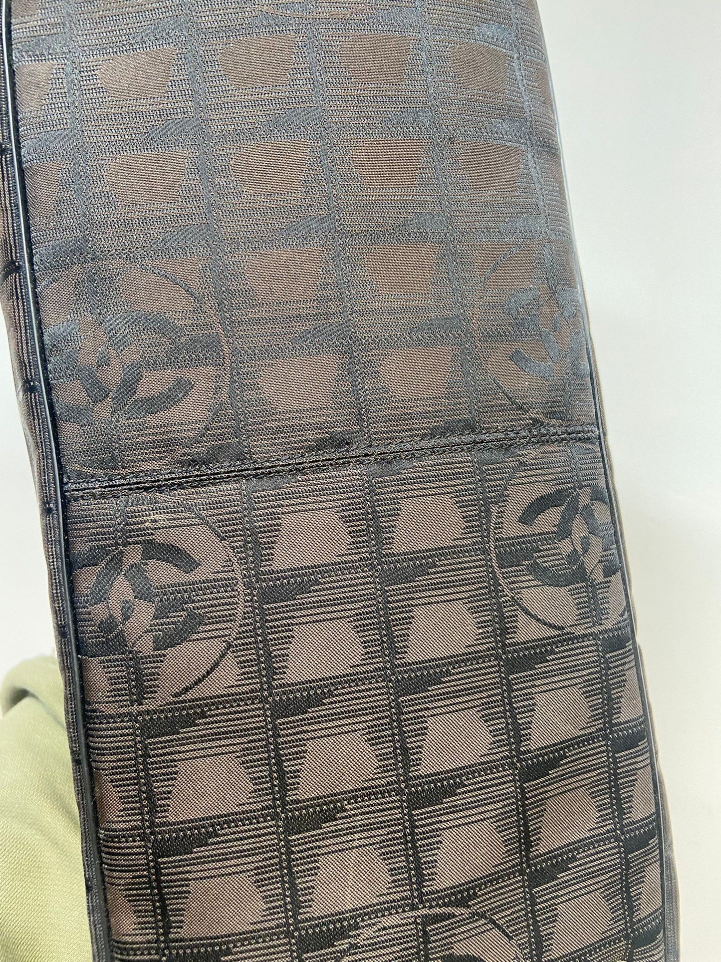 Chanel 冰格 Tote 單肩袋