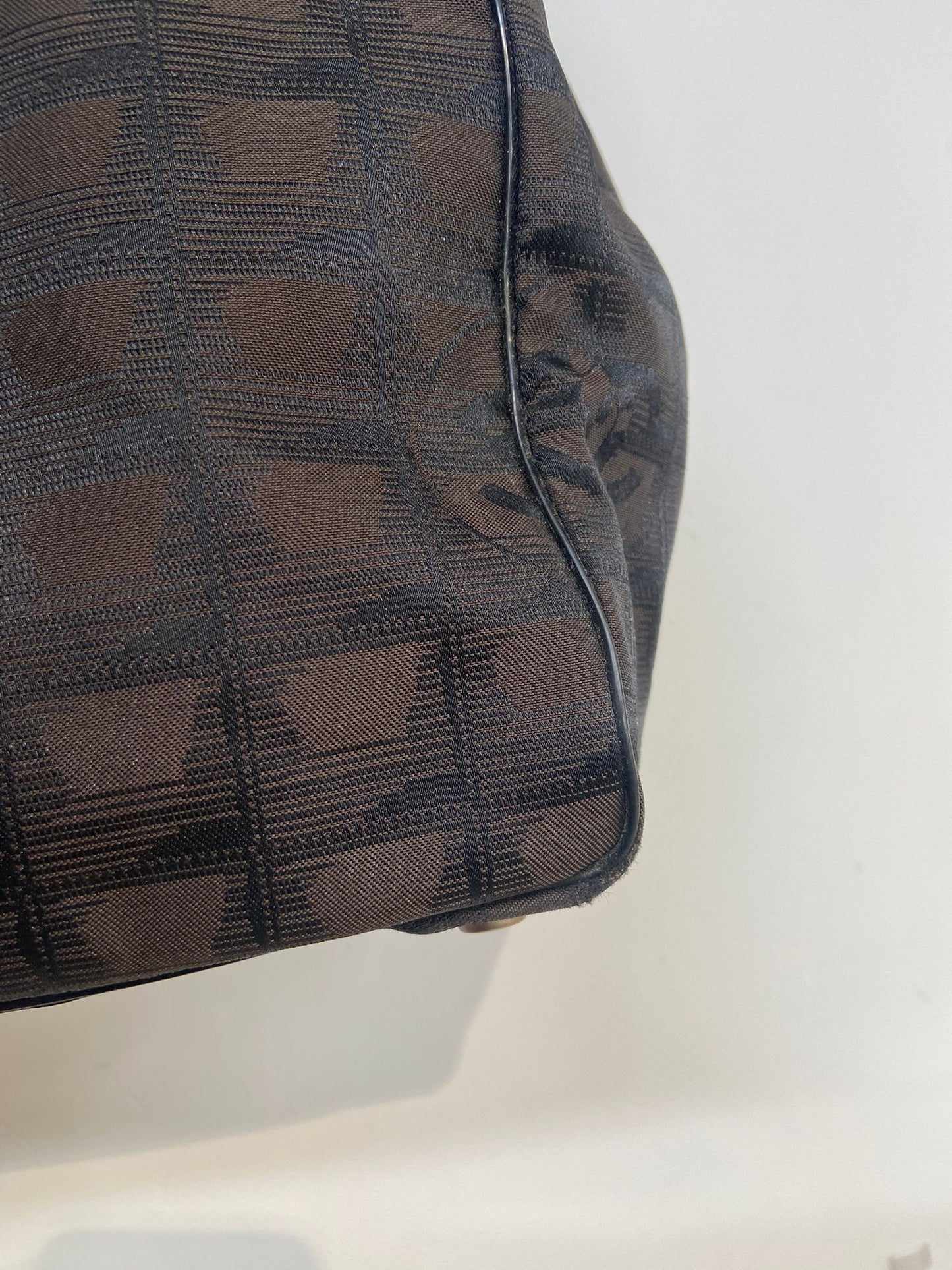 Chanel 冰格 Tote 單肩袋