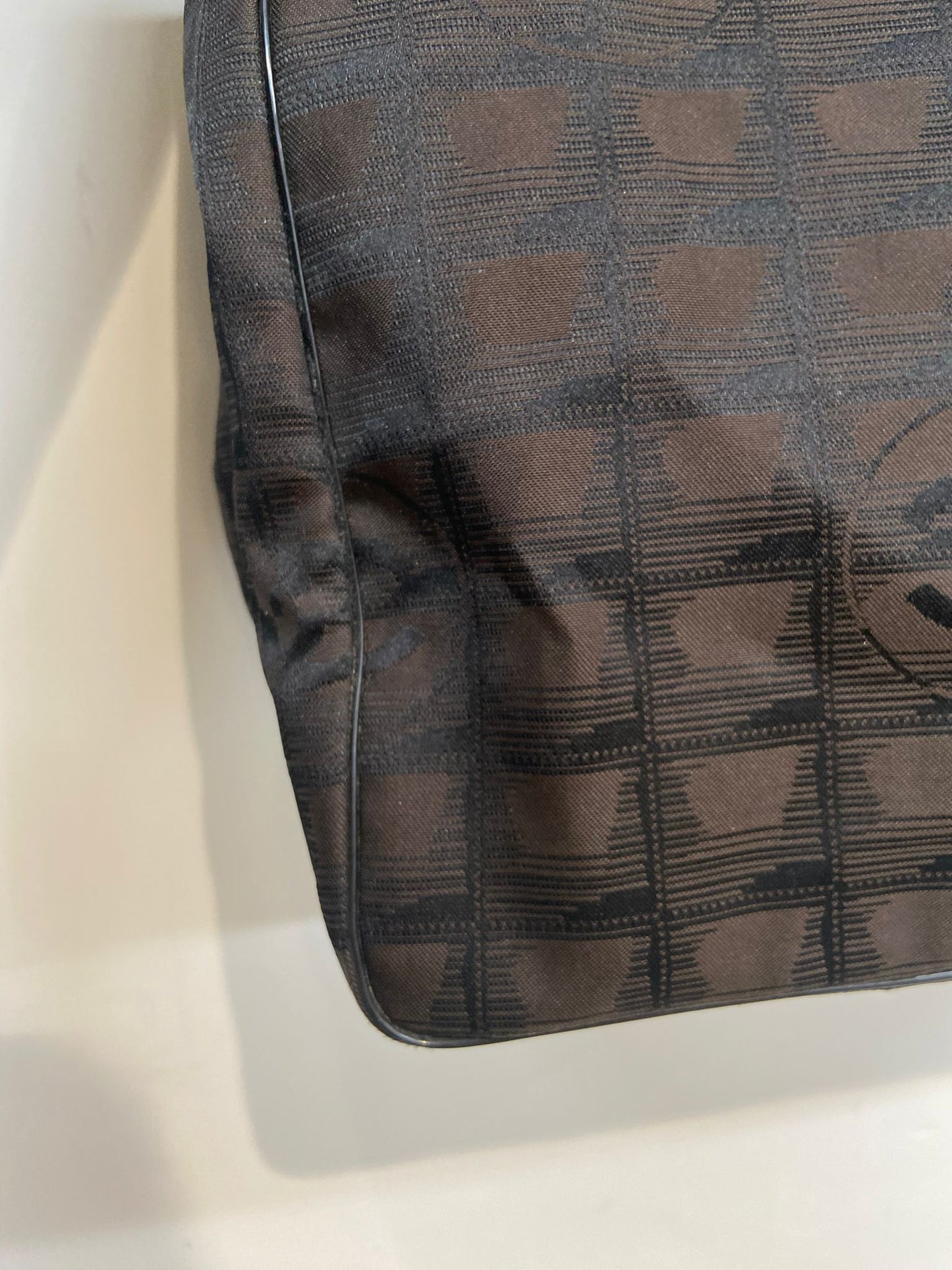 Chanel 冰格 Tote 單肩袋