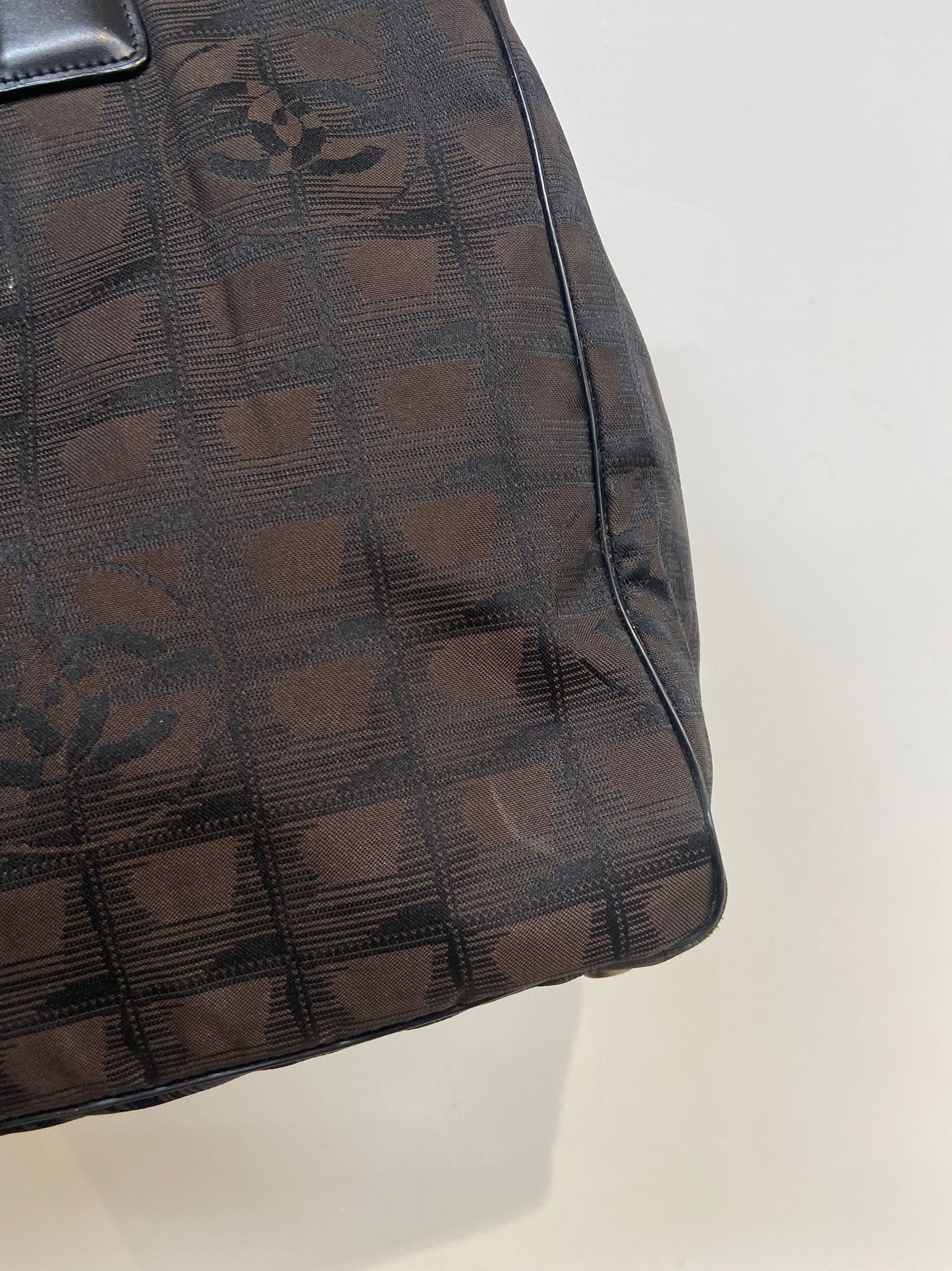 Chanel 冰格 Tote 單肩袋