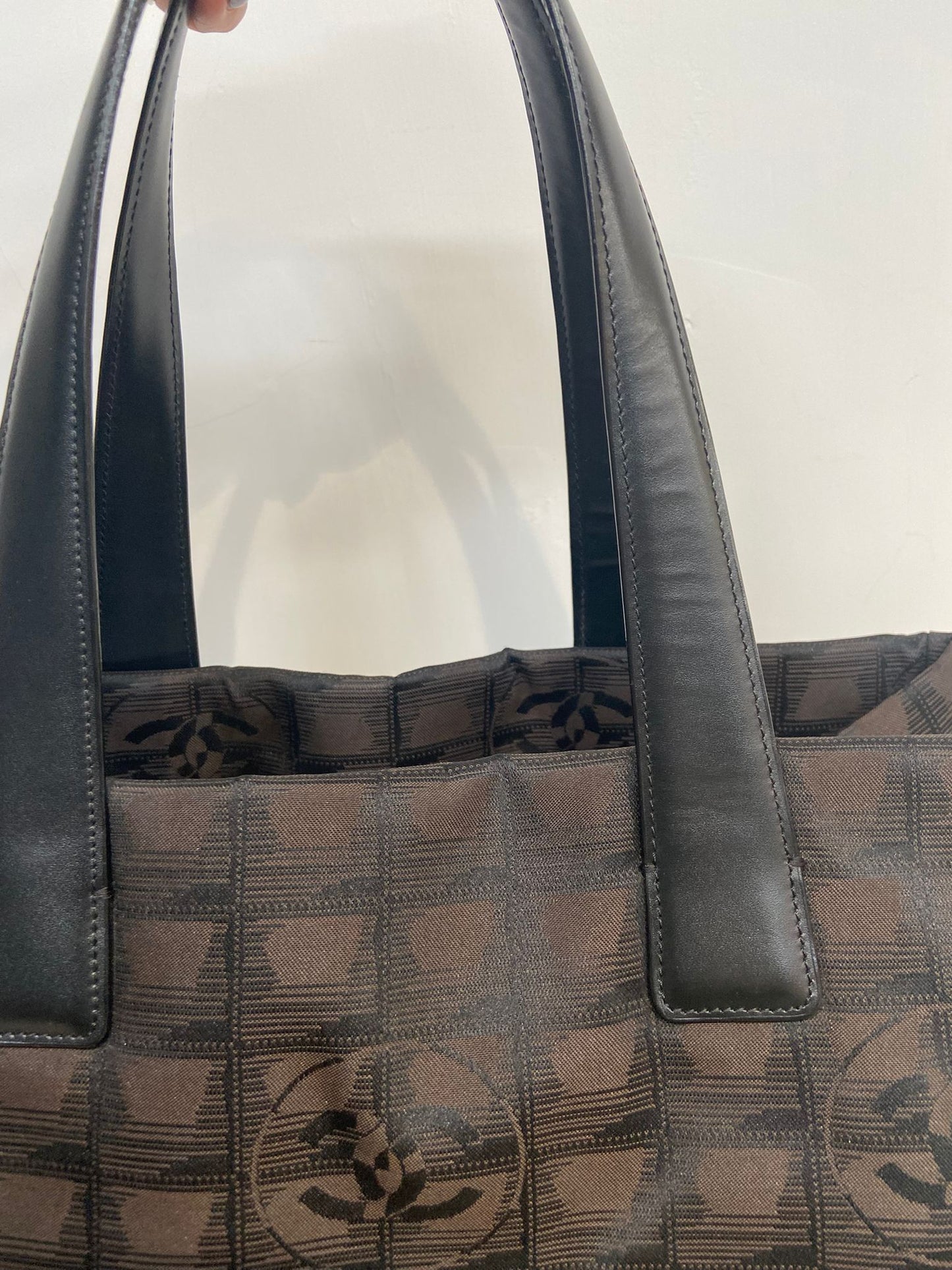 Chanel 冰格 Tote 單肩袋