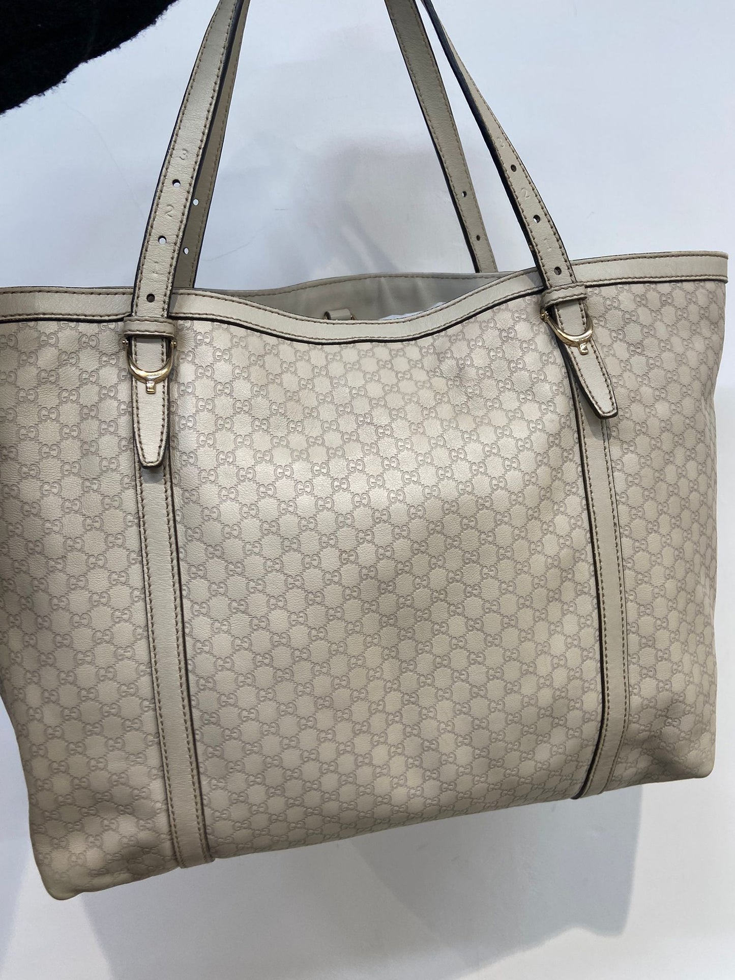 Gucci 牛皮壓紋老花tote