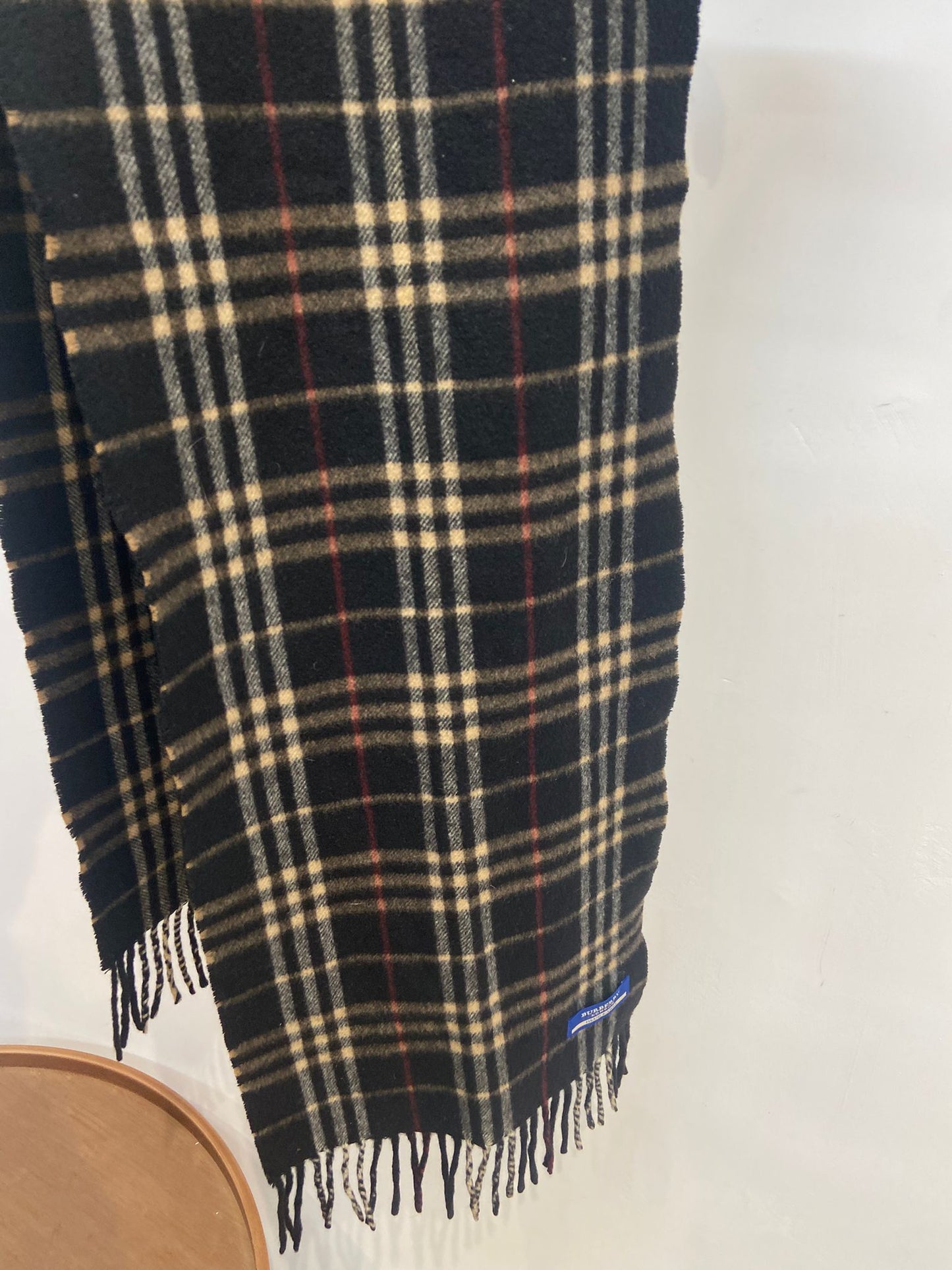Burberry 黑色羊絨頸巾