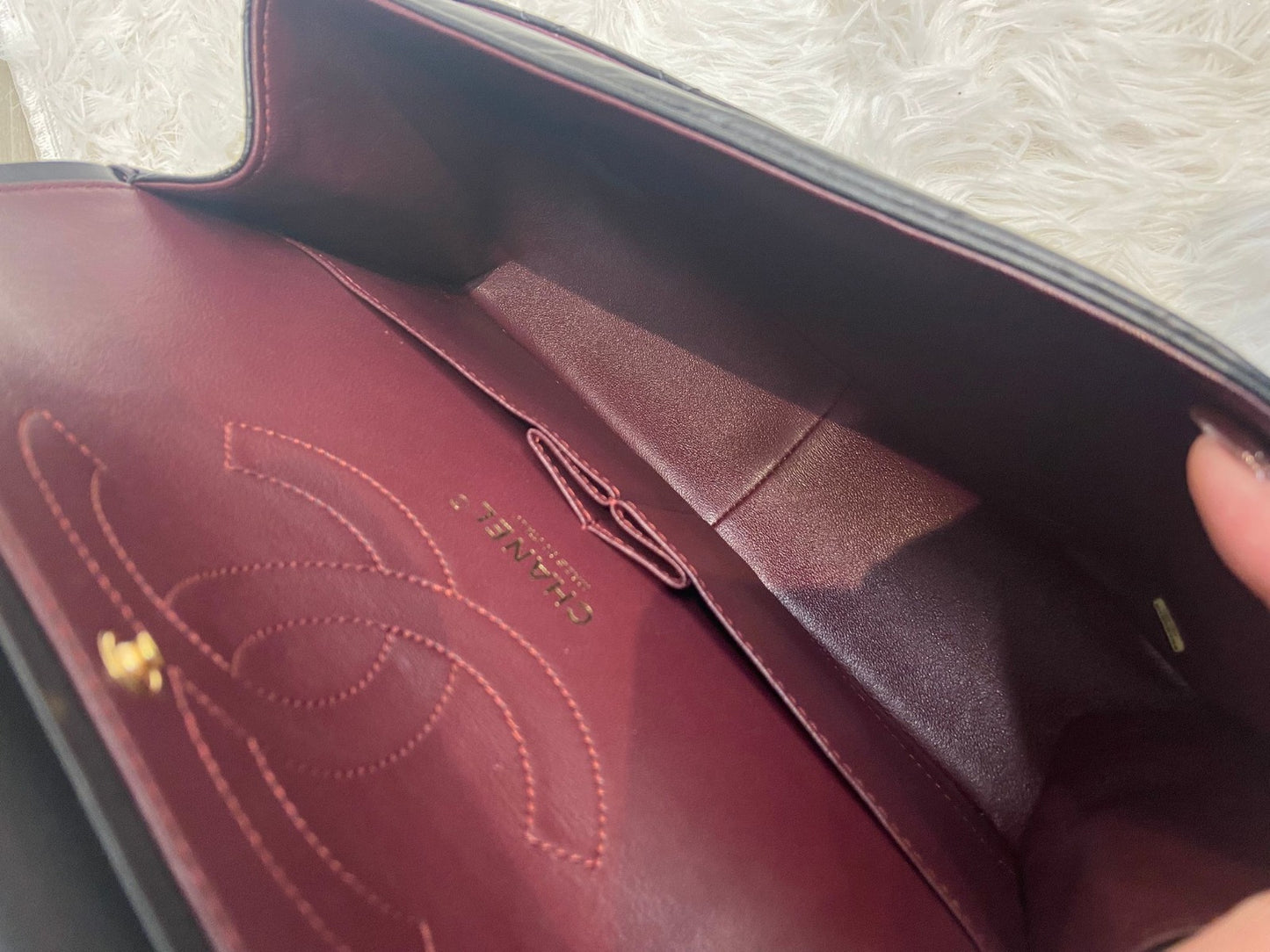 CHANEL 2.55 黑金牛皮