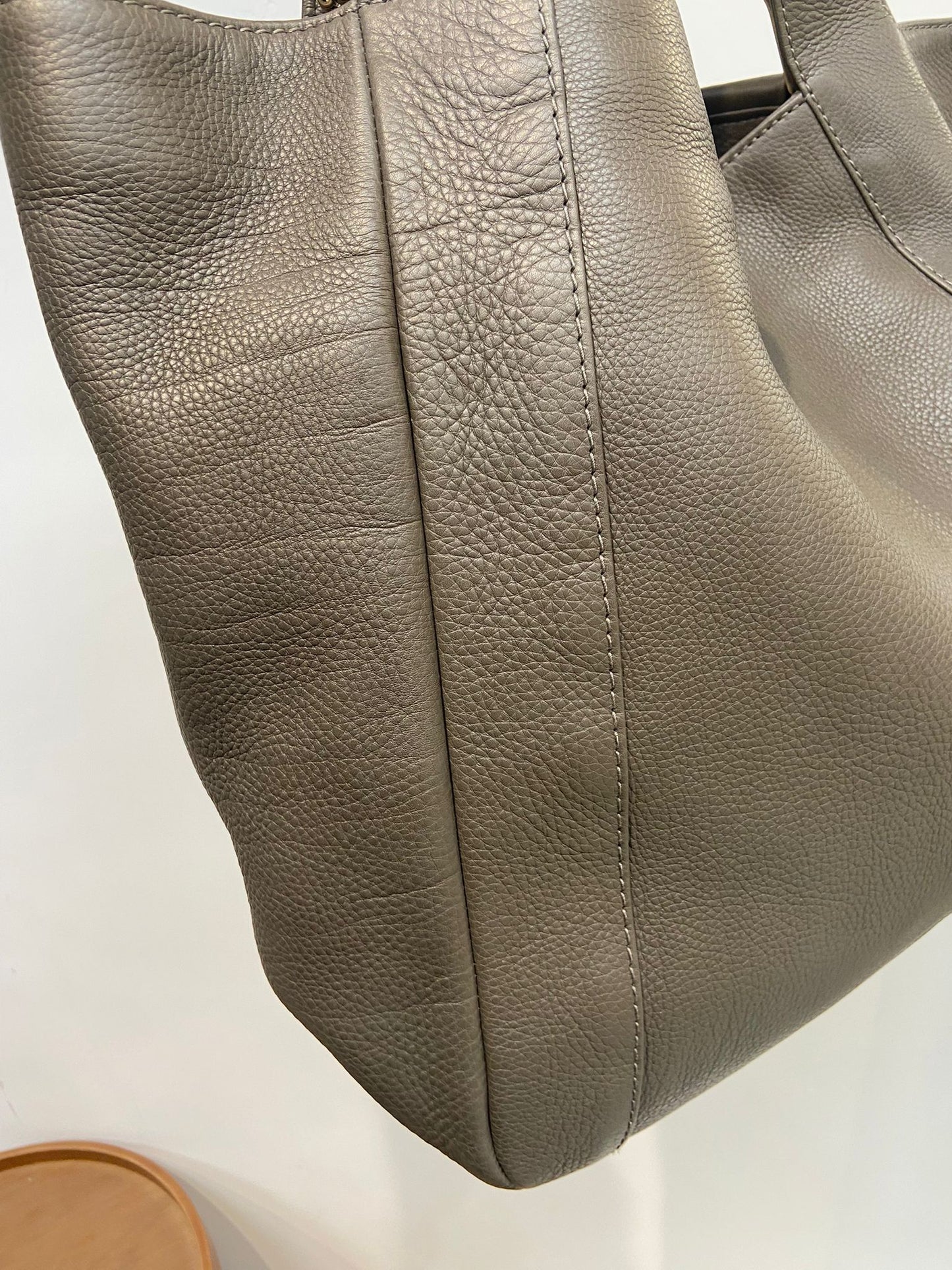 Gucci Tote Bag 有塵袋