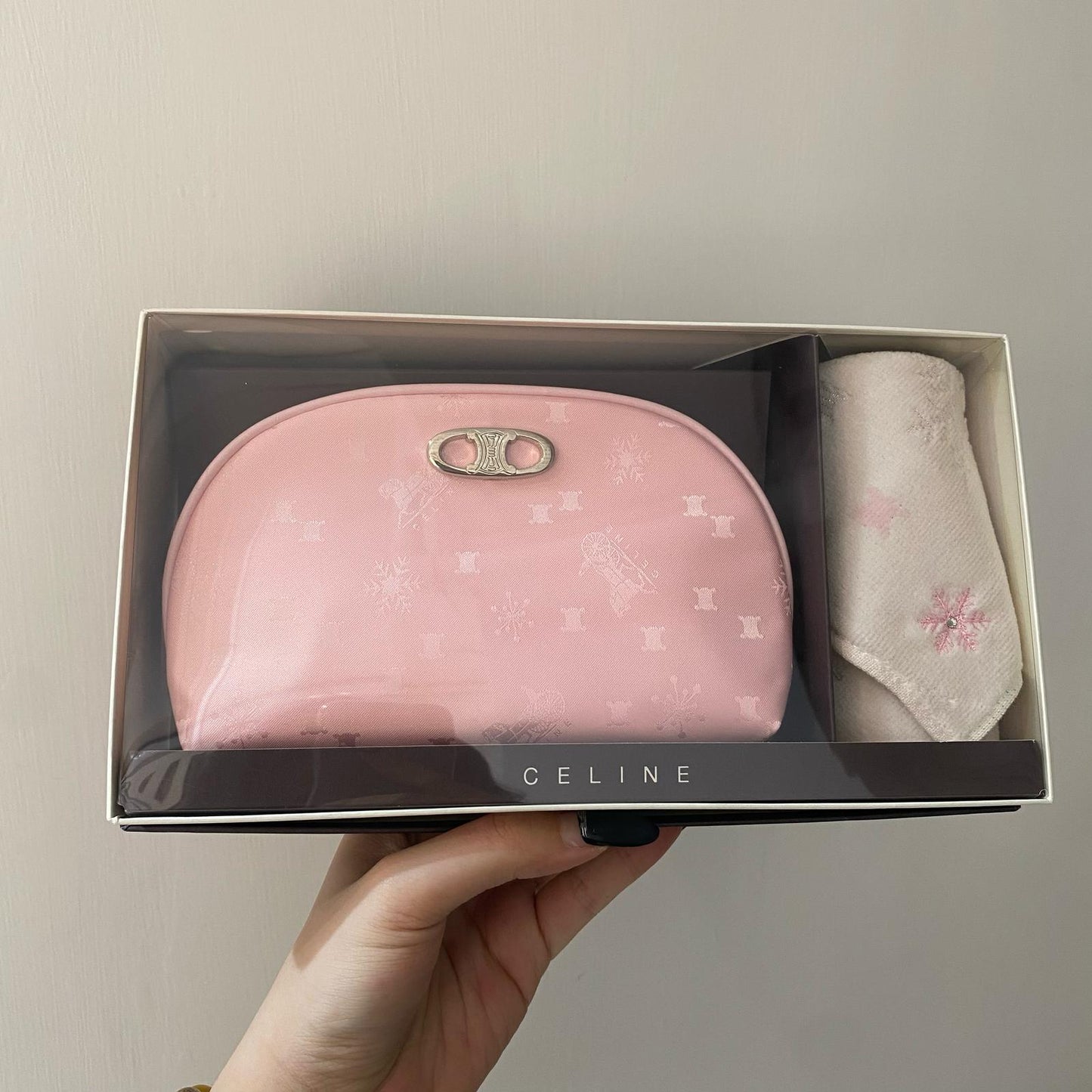Celine Pouch+毛巾Set