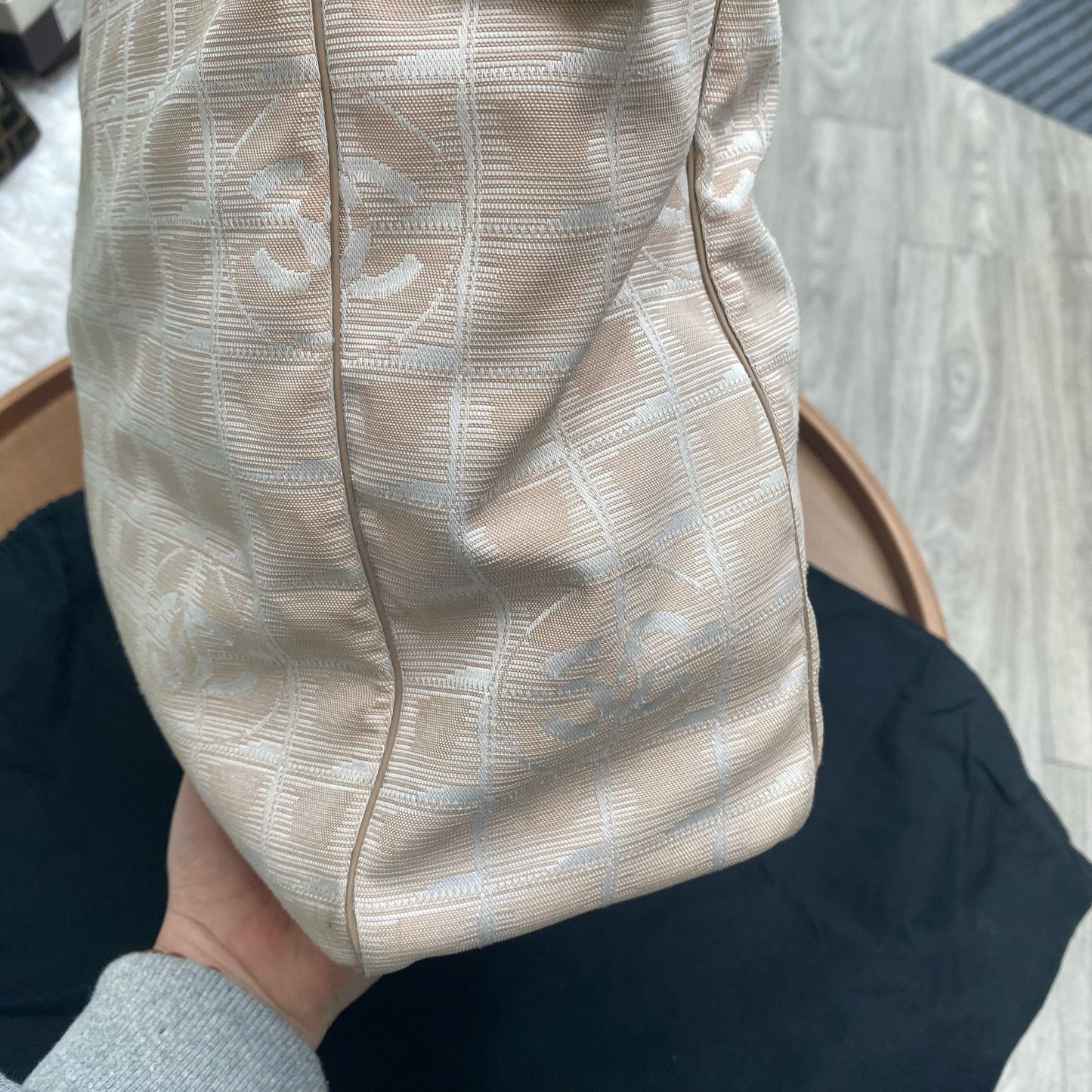 CHANEL冰格Tote 杏色 有卡有貼有塵袋