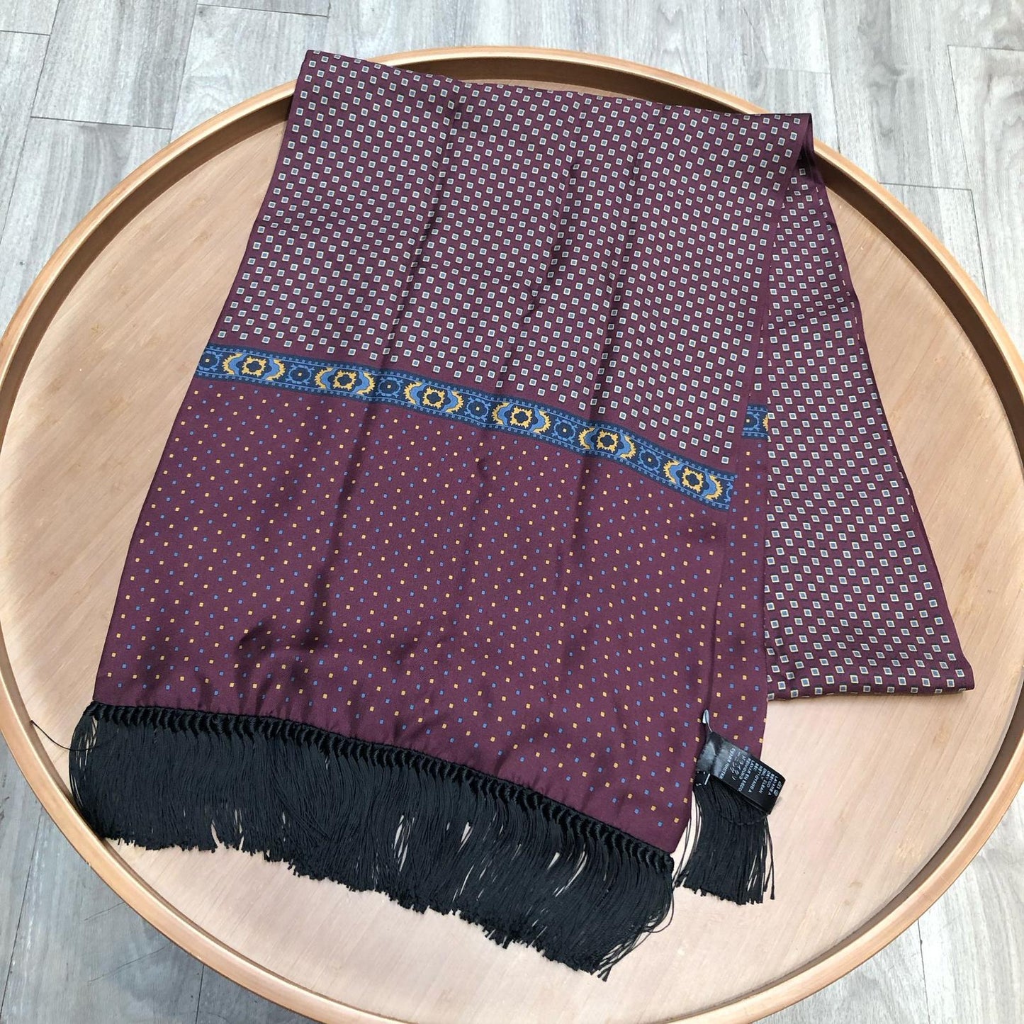D&G 100%真絲長絲巾