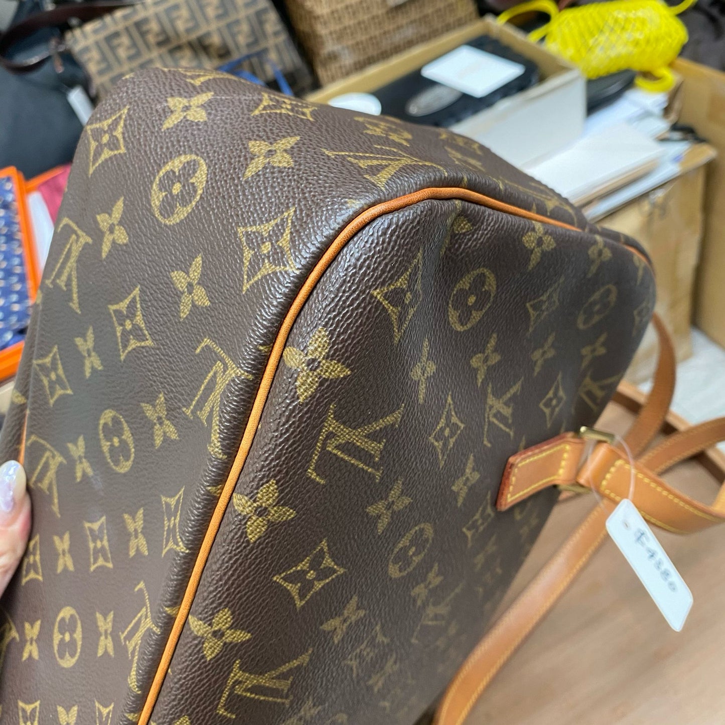 LV 學生袋