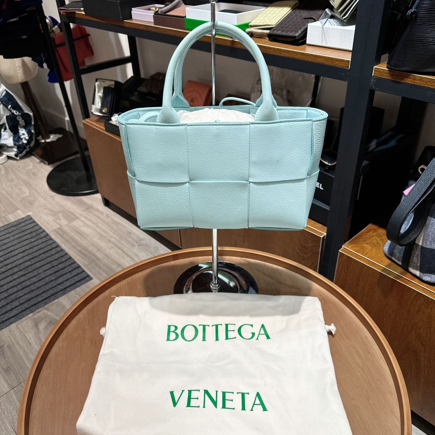 BOTTEGA VENTEA (BV) Mini Arco Tote