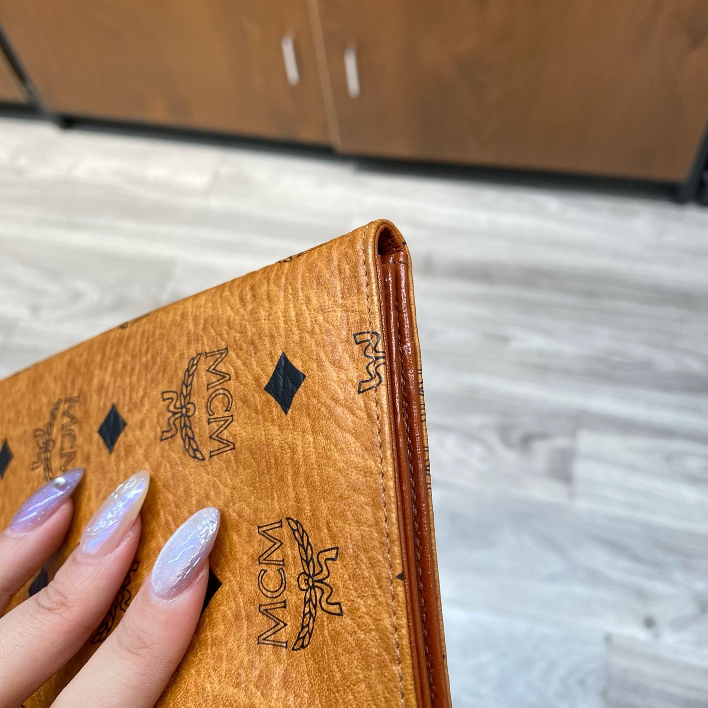 MCM 長銀包