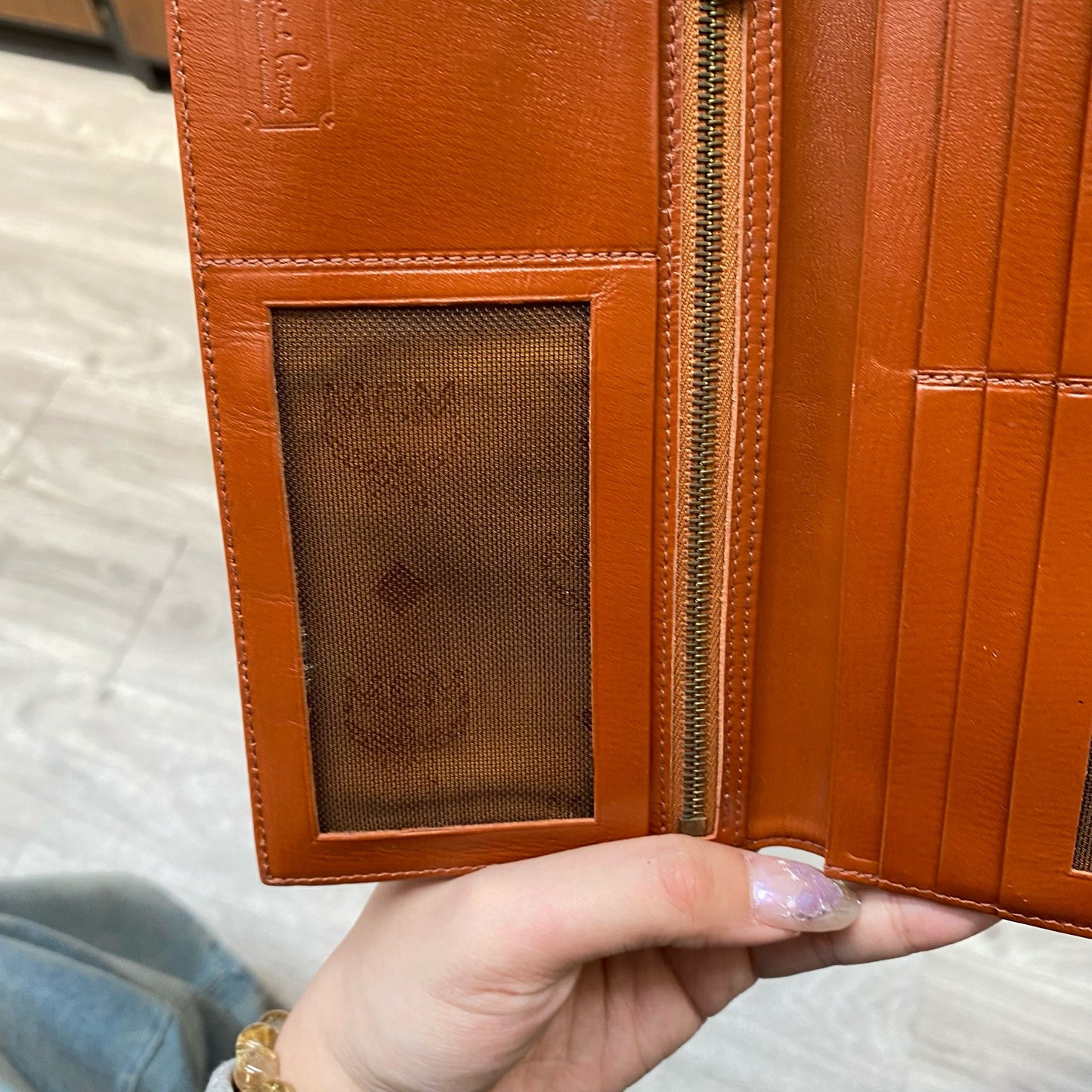 MCM 長銀包