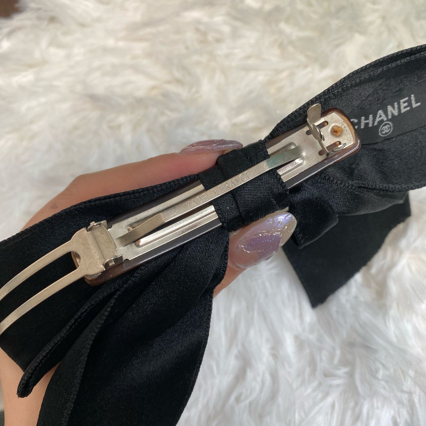 CHANEL 蝴蝶結髮夾