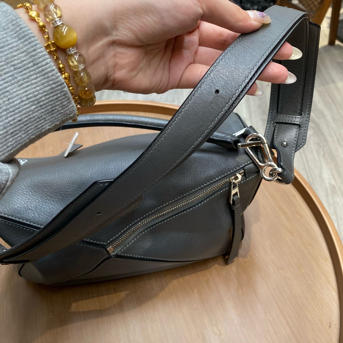 LOEWE Puzzle (灰色)