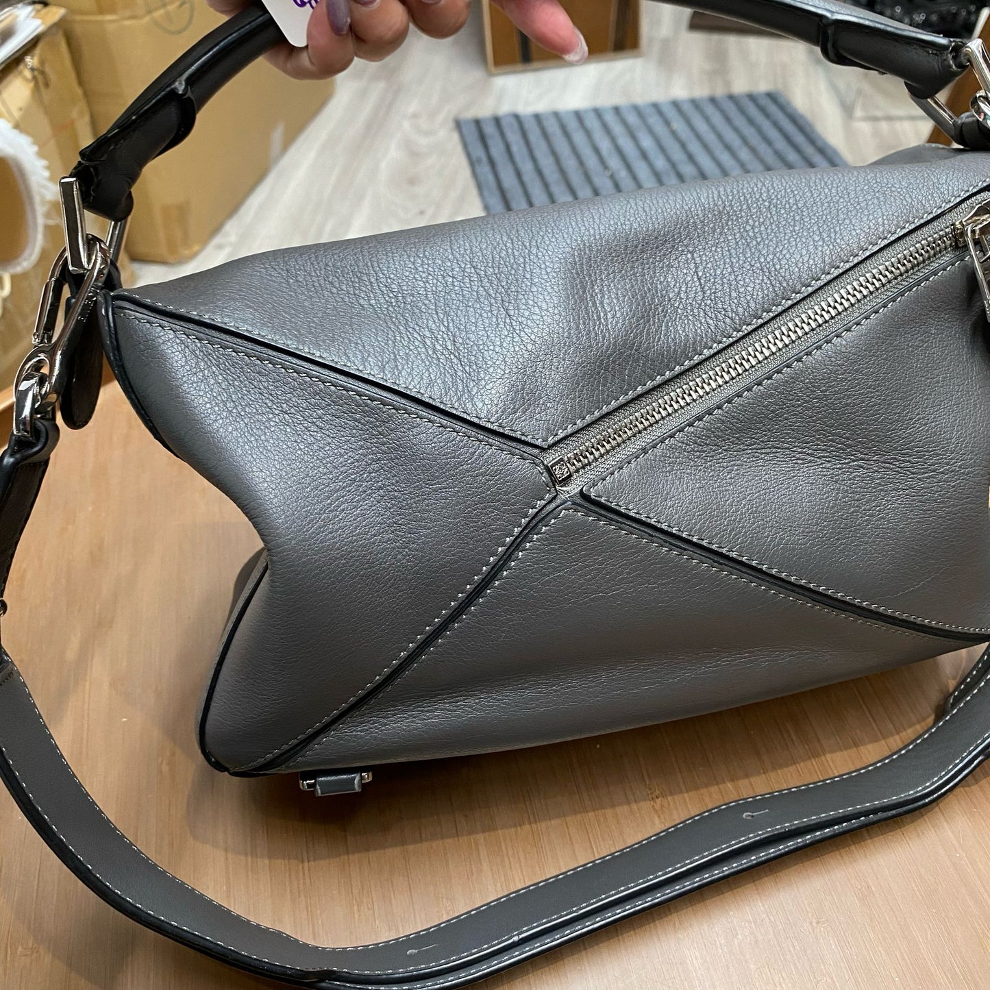 LOEWE Puzzle (灰色)