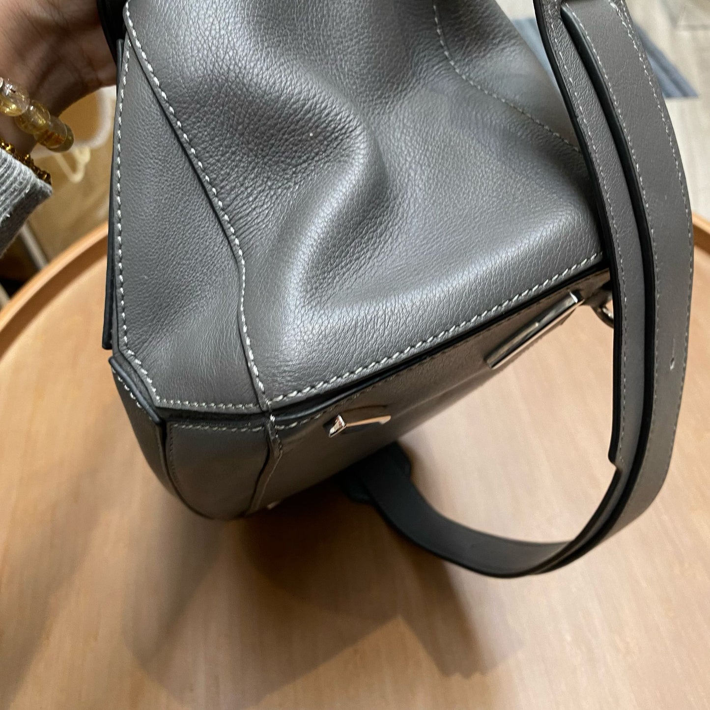 LOEWE Puzzle (灰色)