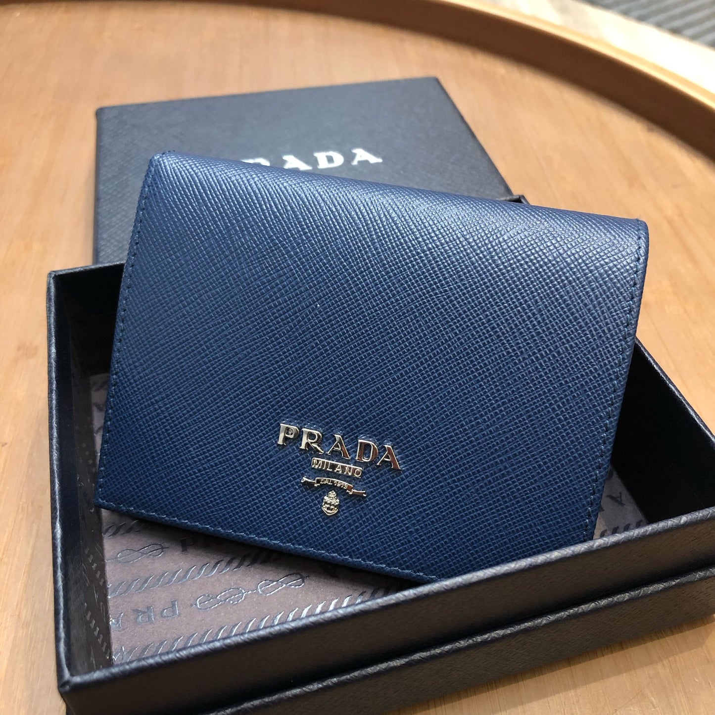 PRADA 藍色銀包 有盒 未使用品