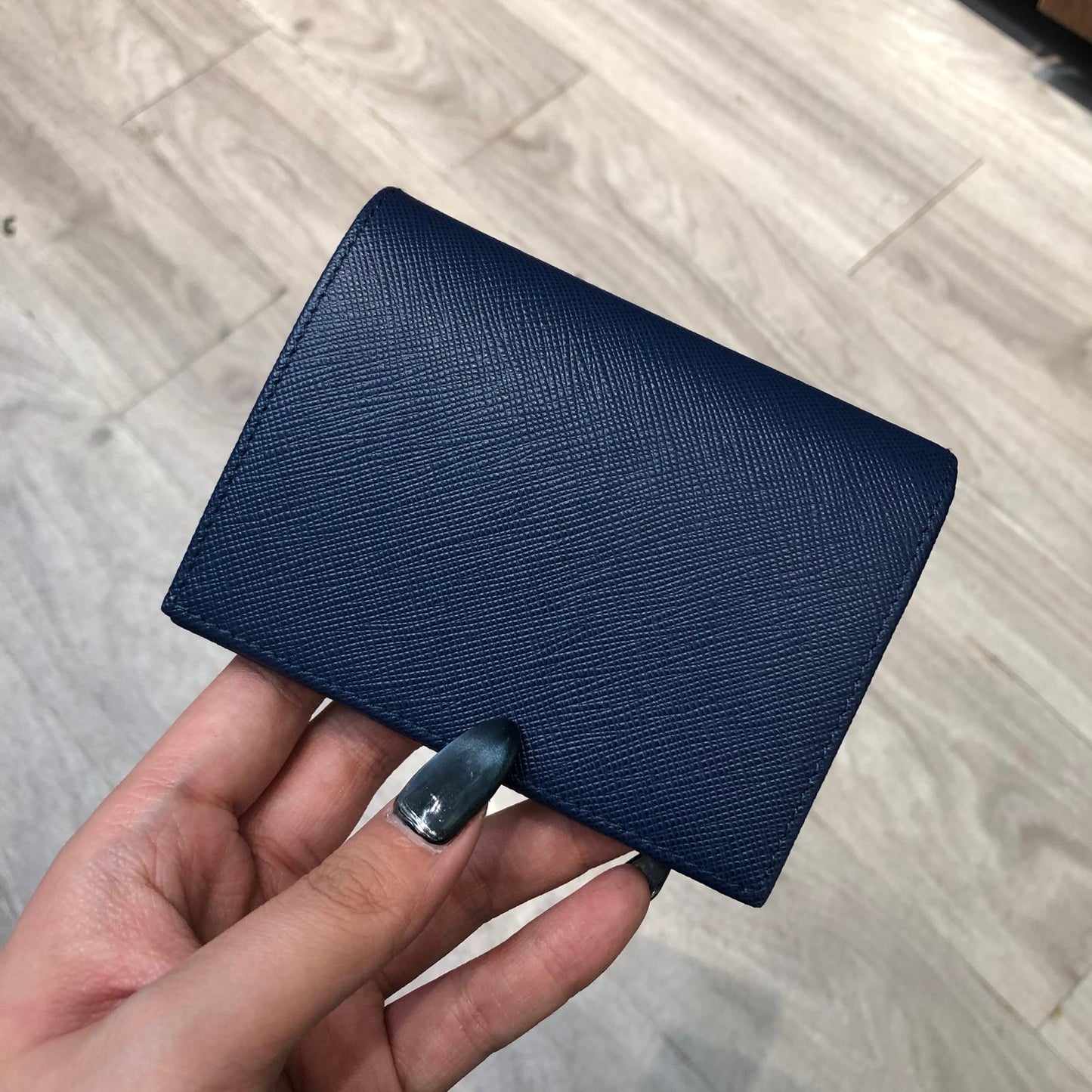 PRADA 藍色銀包 有盒 未使用品