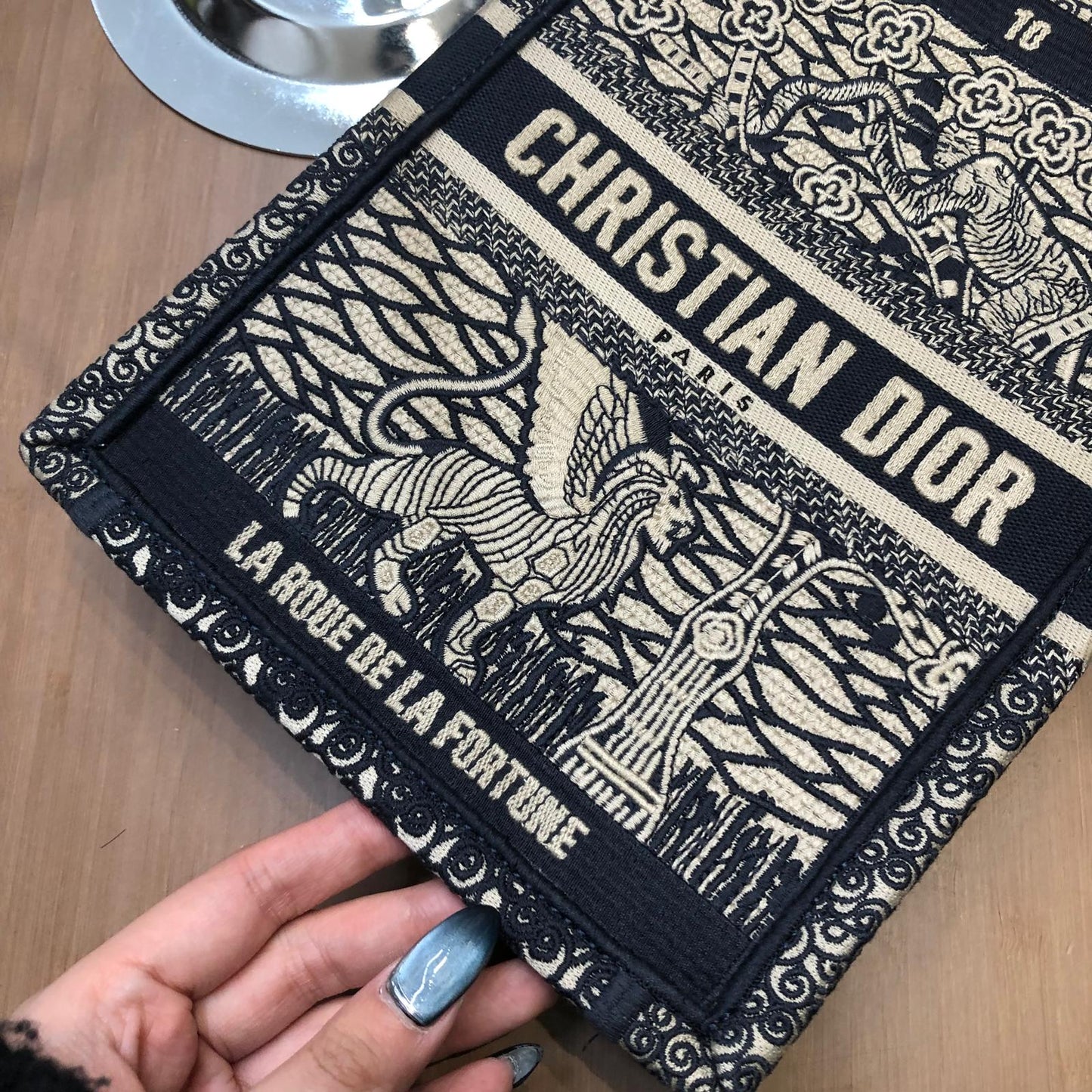 Dior Book
