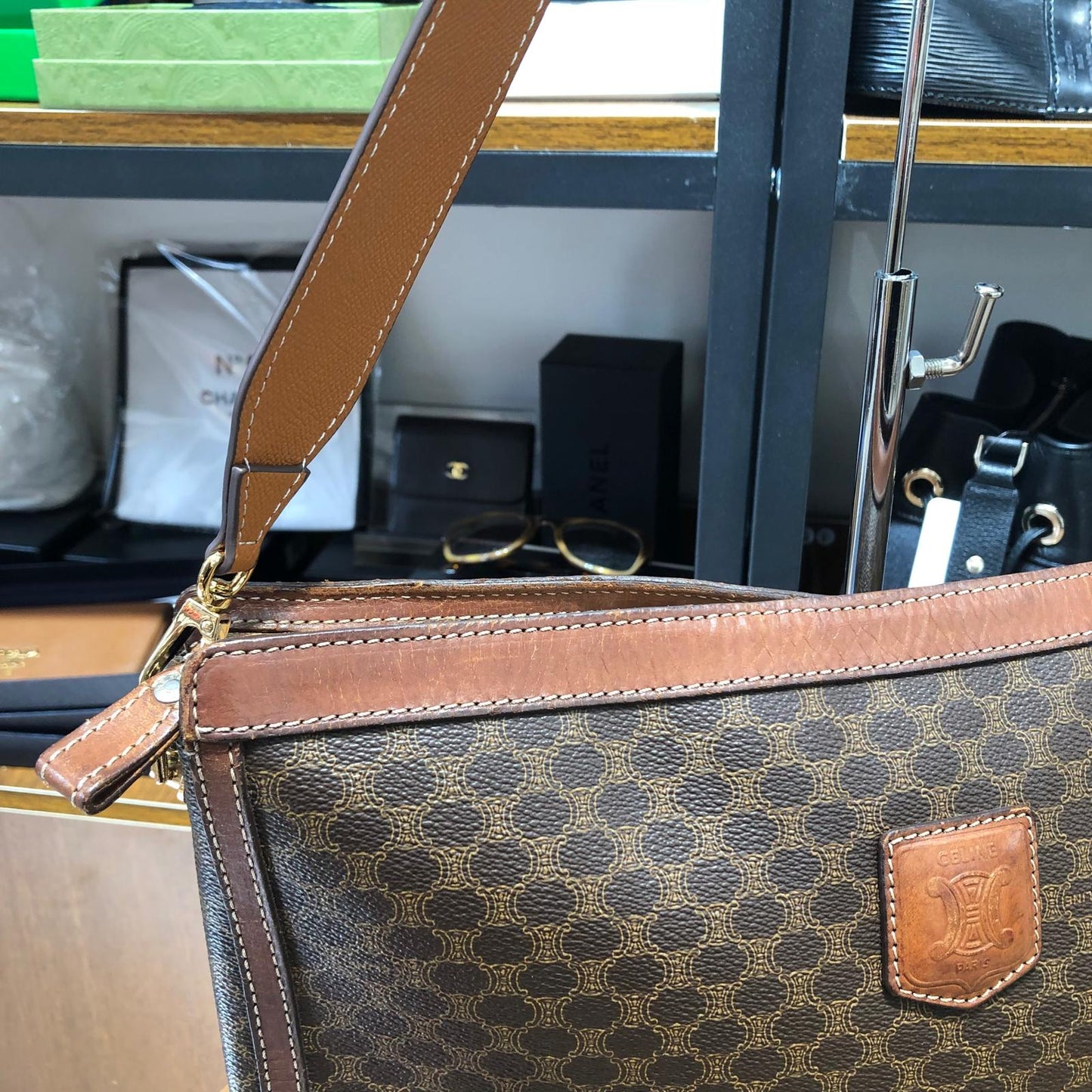 CELINE Pouch